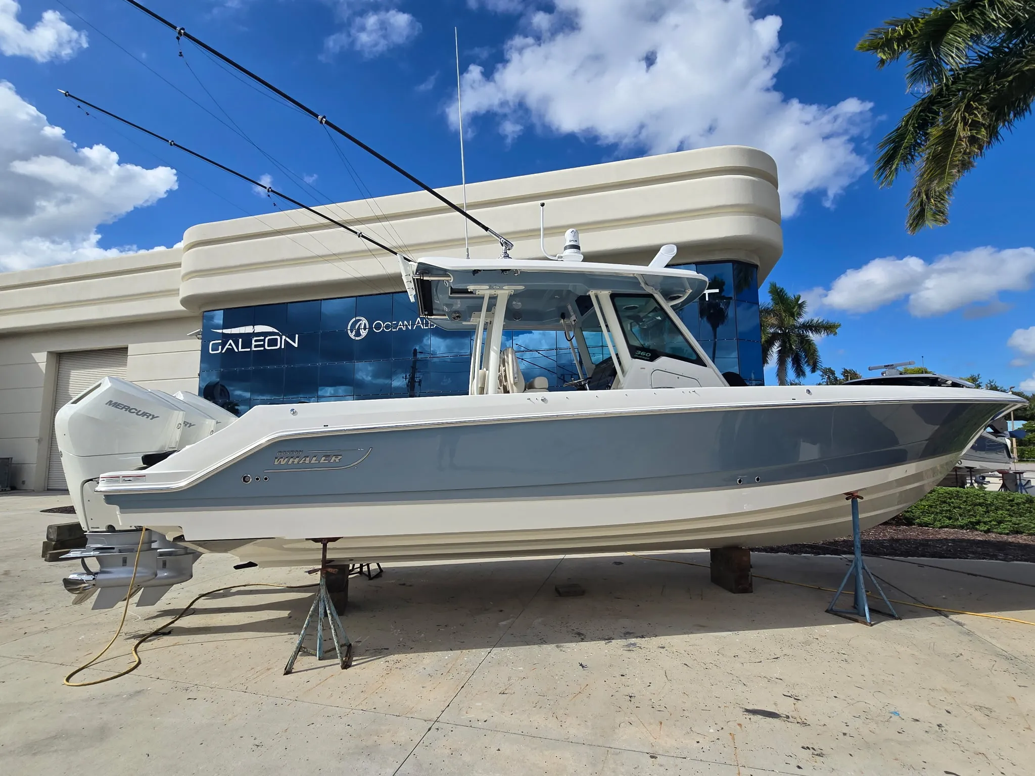 2025 Boston Whaler 360 Outrage Image Thumbnail #0