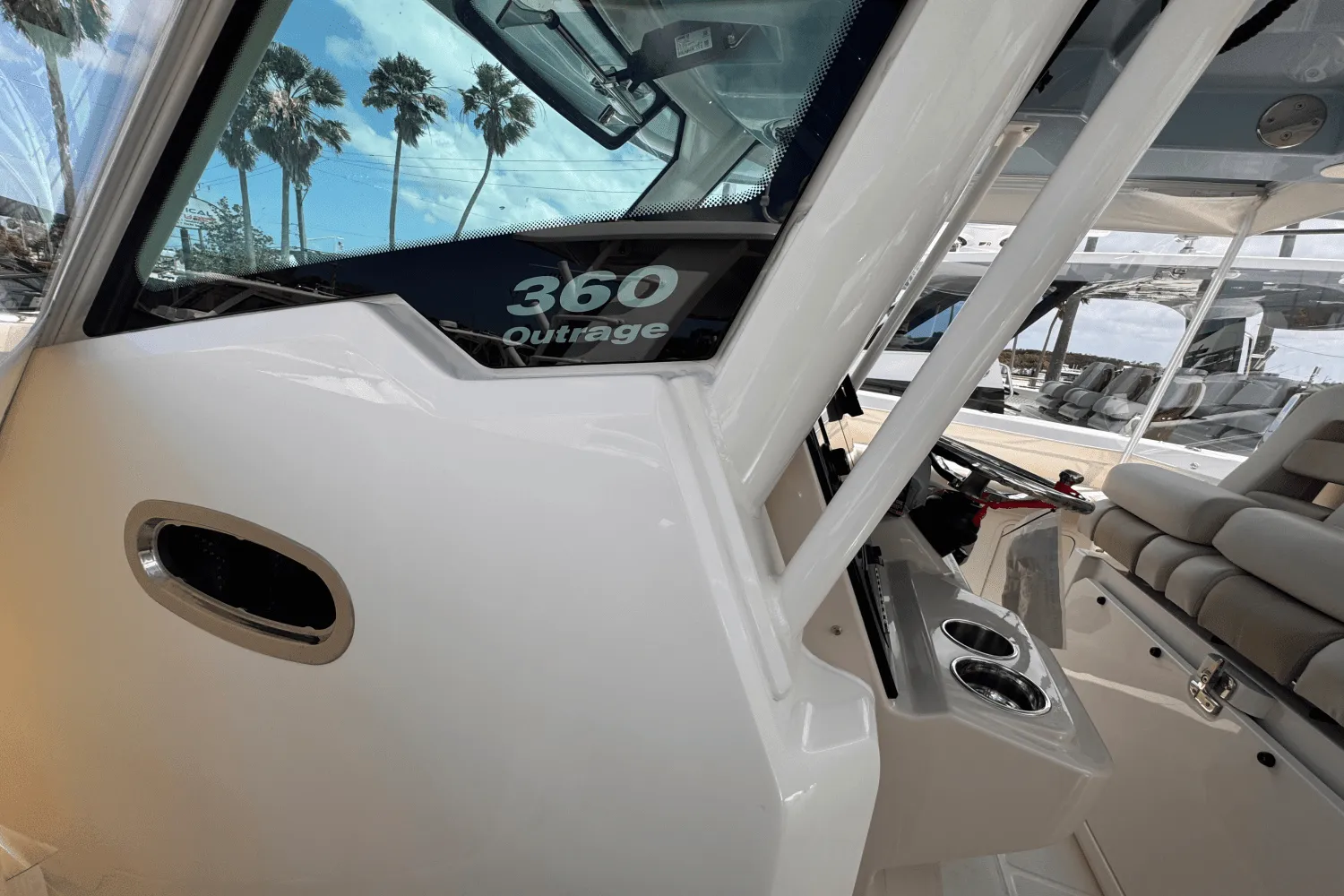 2025 Boston Whaler 360 Outrage Image Thumbnail #24