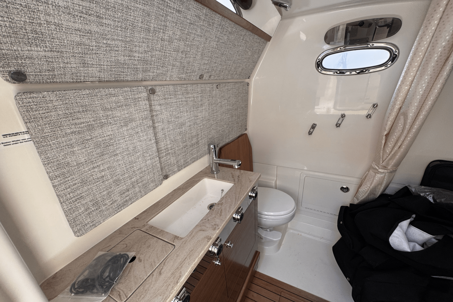 2025 Boston Whaler 360 Outrage Image Thumbnail #34