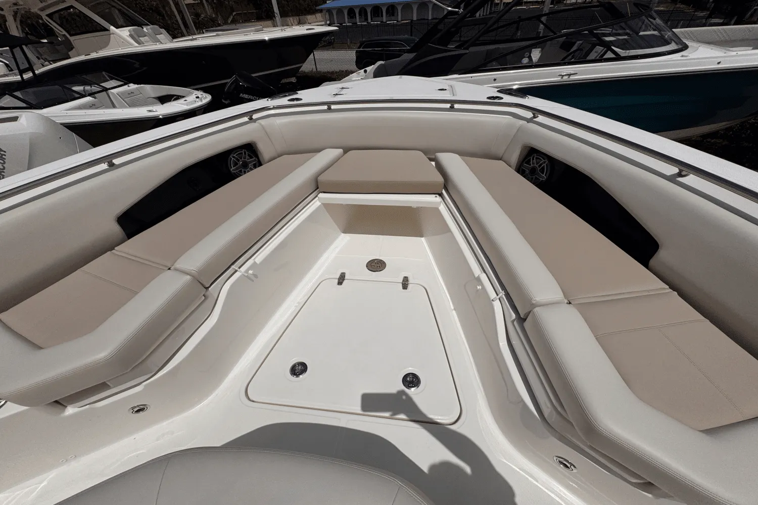 2025 Boston Whaler 360 Outrage Image Thumbnail #27
