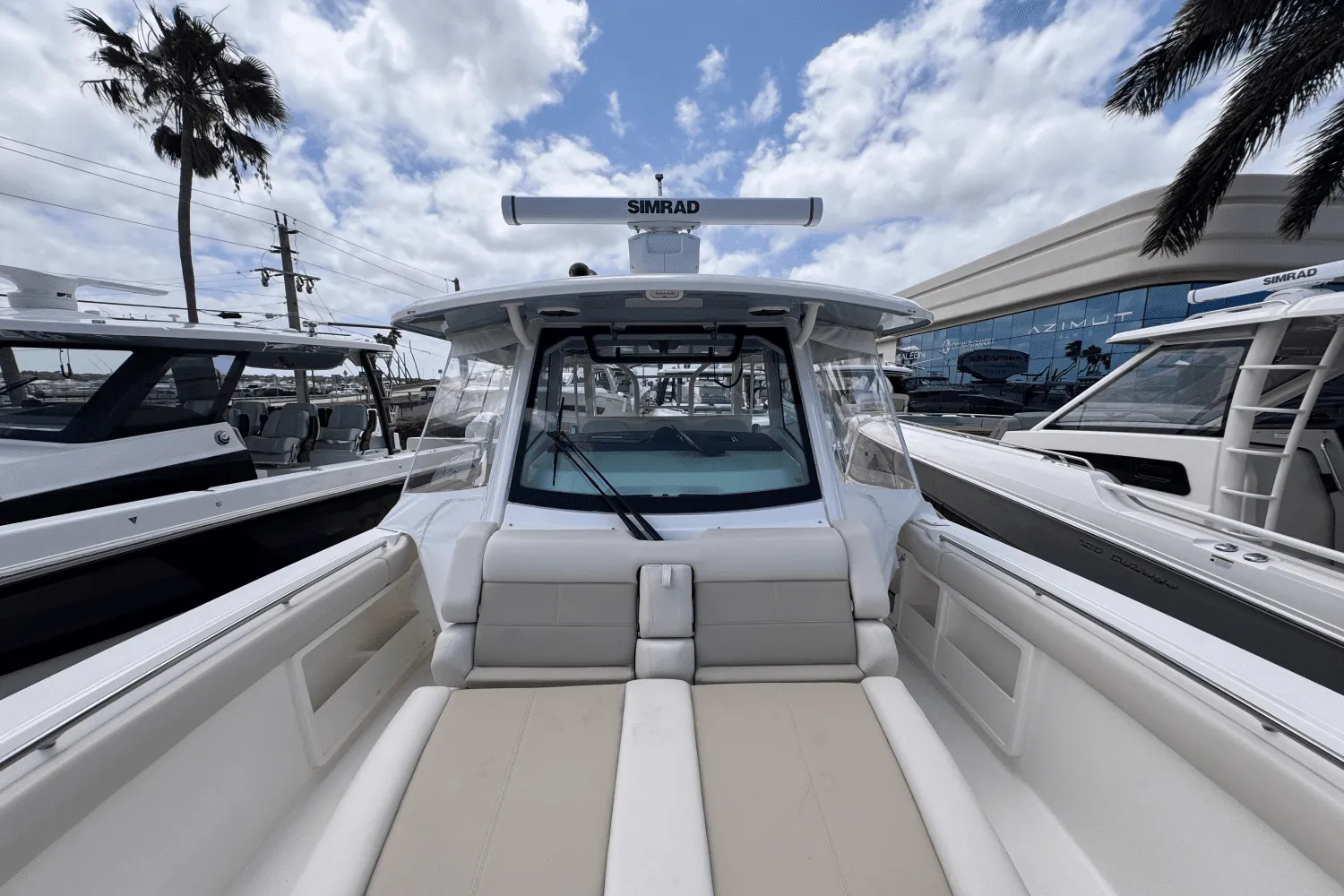 2025 Boston Whaler 360 Outrage Image Thumbnail #31