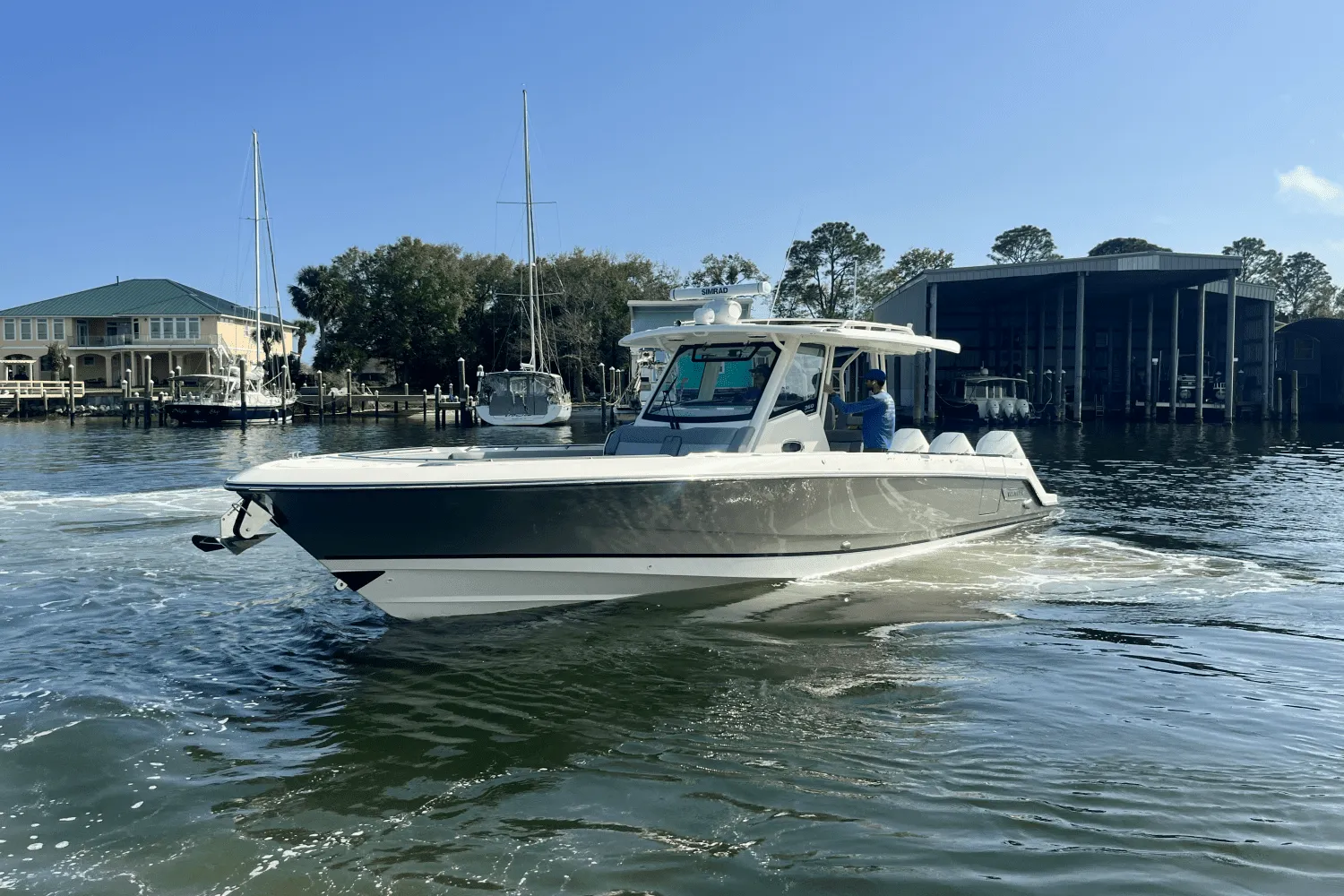 2025 Boston Whaler 360 Outrage Image Thumbnail #0