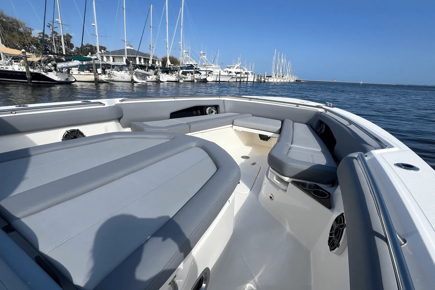 2025 Boston Whaler 360 Outrage Image Thumbnail #21