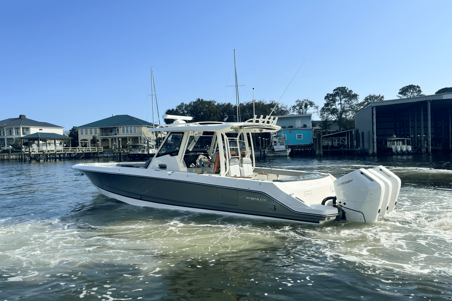 2025 Boston Whaler 360 Outrage Image Thumbnail #3