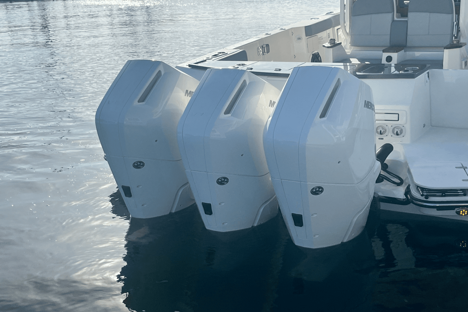 2025 Boston Whaler 360 Outrage Image Thumbnail #10