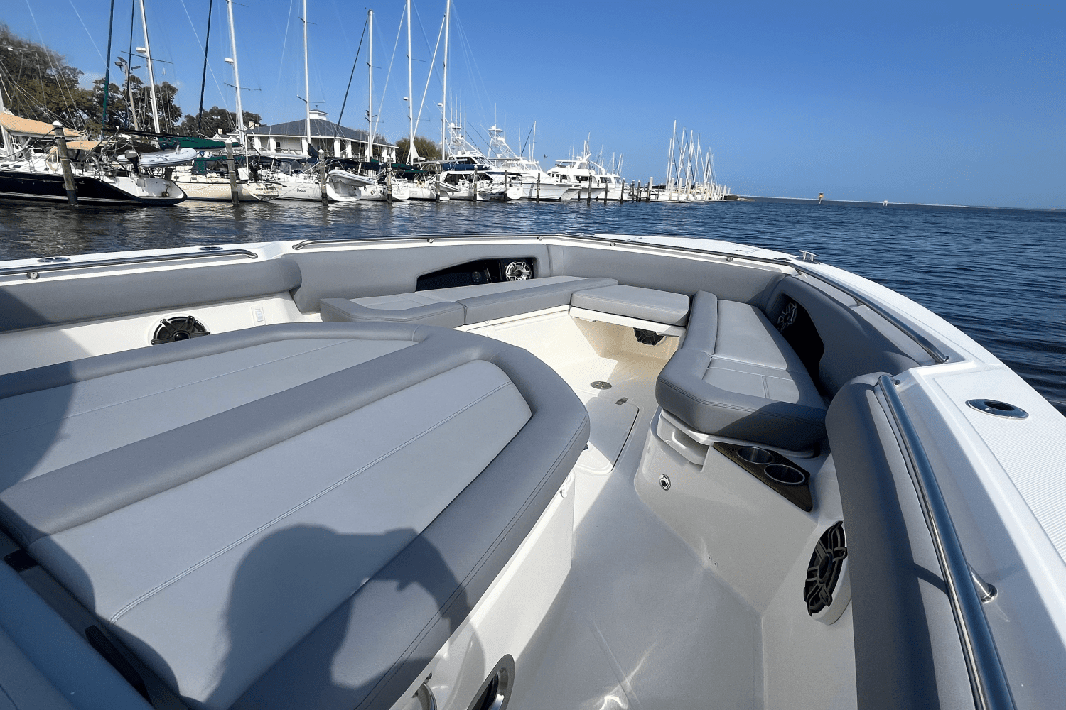 2025 Boston Whaler 360 Outrage Image Thumbnail #21