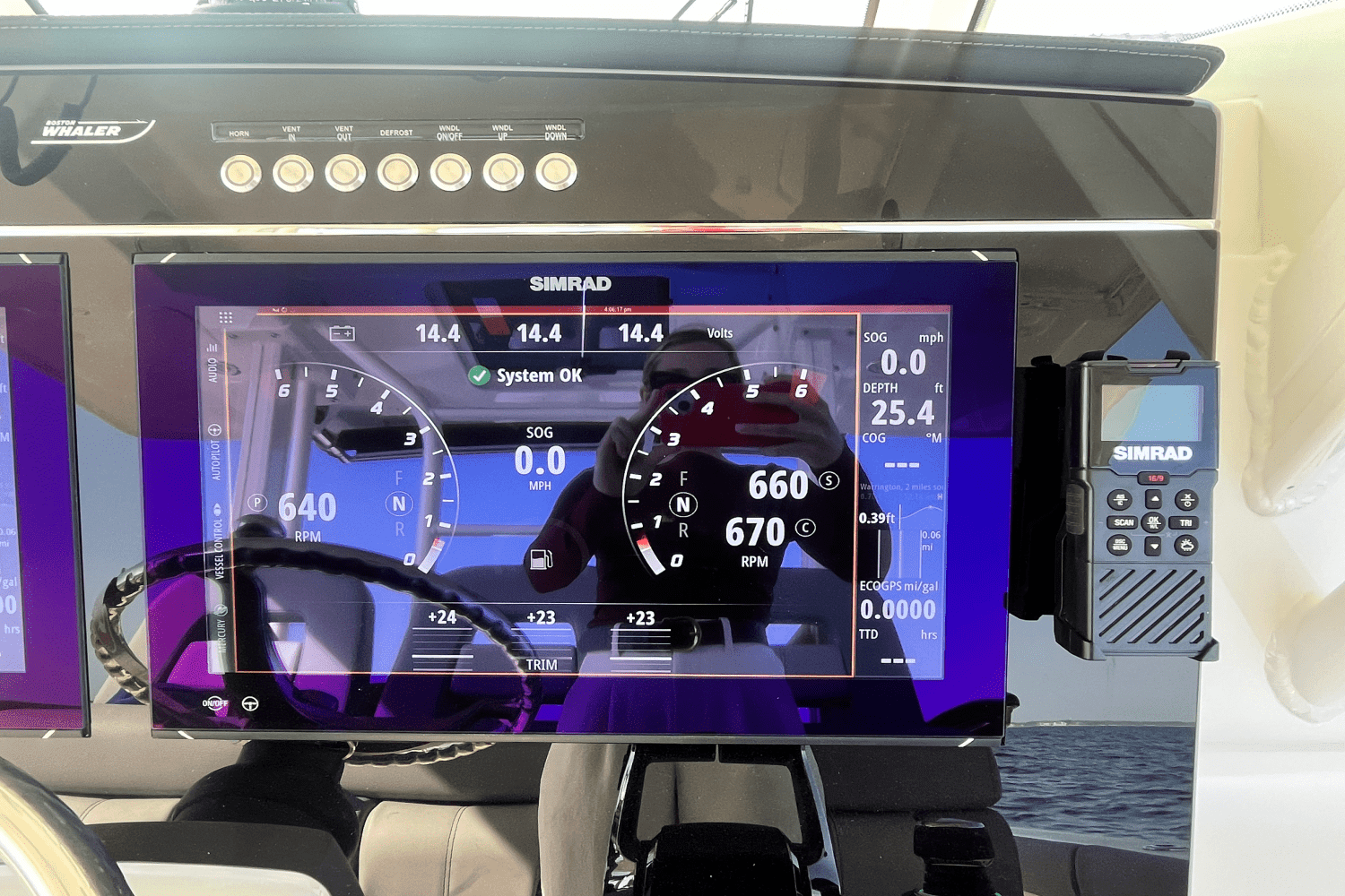 2025 Boston Whaler 360 Outrage Image Thumbnail #17