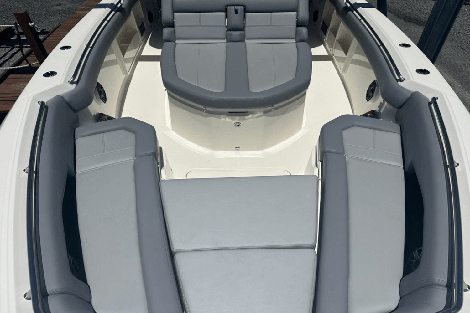 2025 Boston Whaler 360 Outrage Image Thumbnail #1