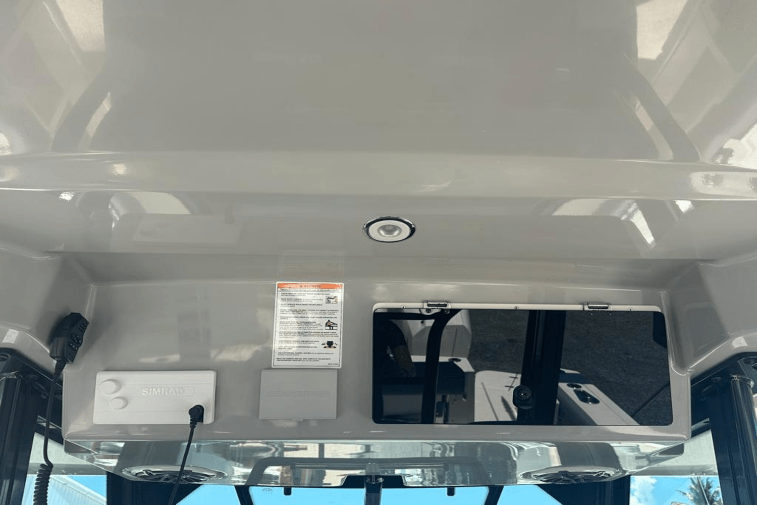 2025 Boston Whaler 360 Outrage Image Thumbnail #10