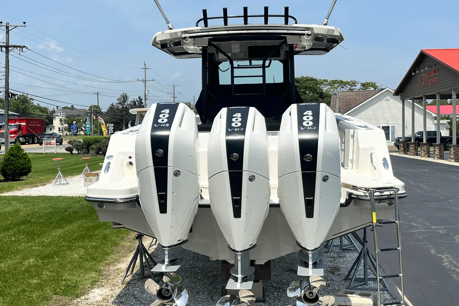 2025 Boston Whaler 360 Outrage Image Thumbnail #24