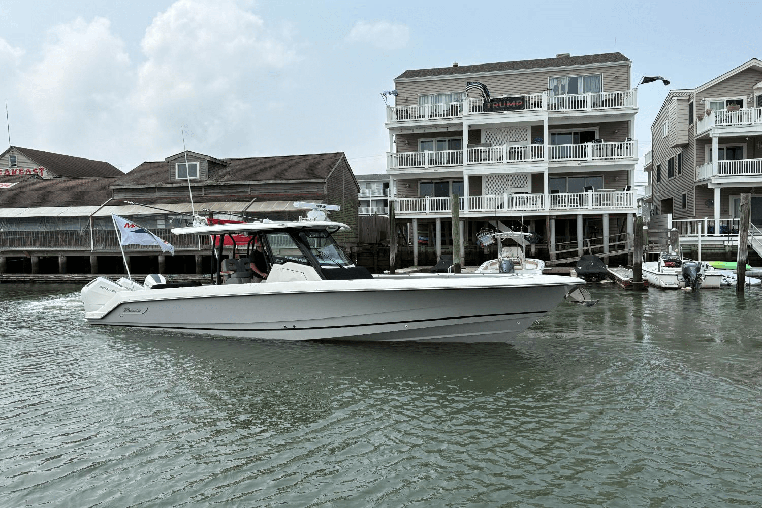 2025 Boston Whaler 360 Outrage Image Thumbnail #2