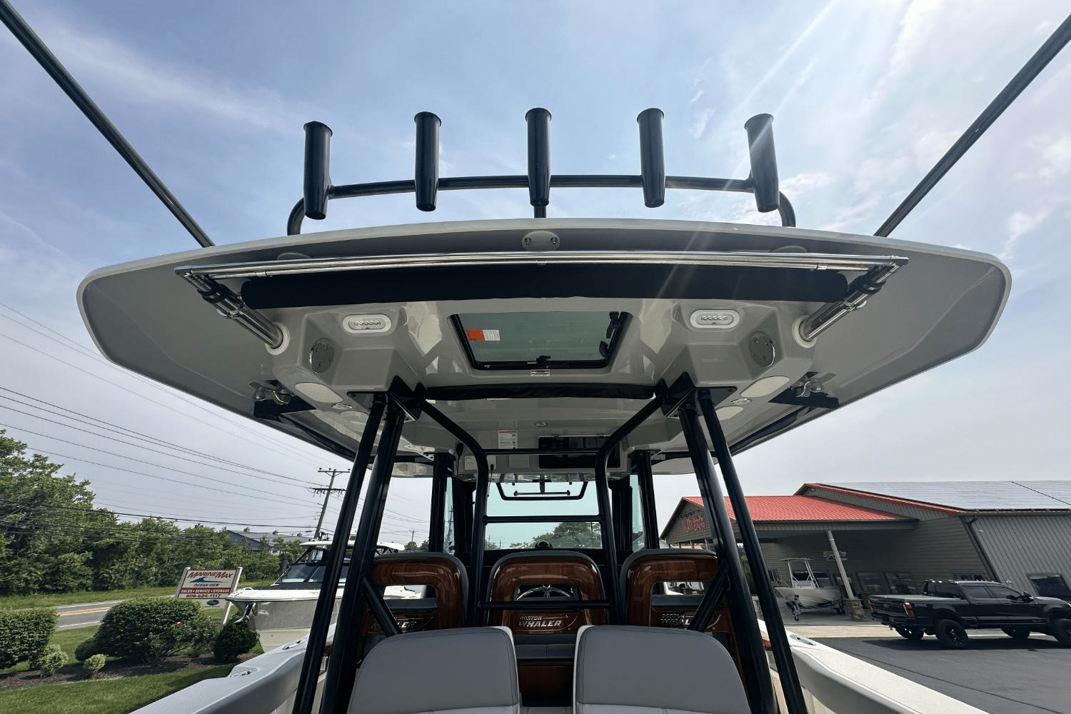 2025 Boston Whaler 360 Outrage Image Thumbnail #15