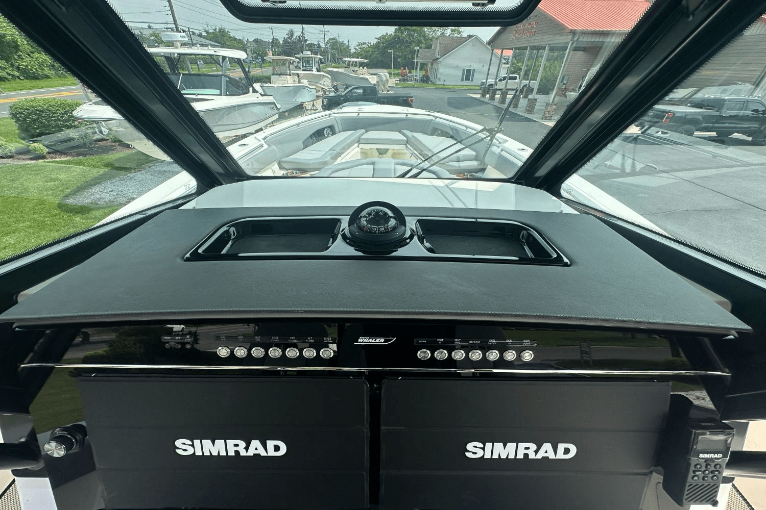 2025 Boston Whaler 360 Outrage Image Thumbnail #20