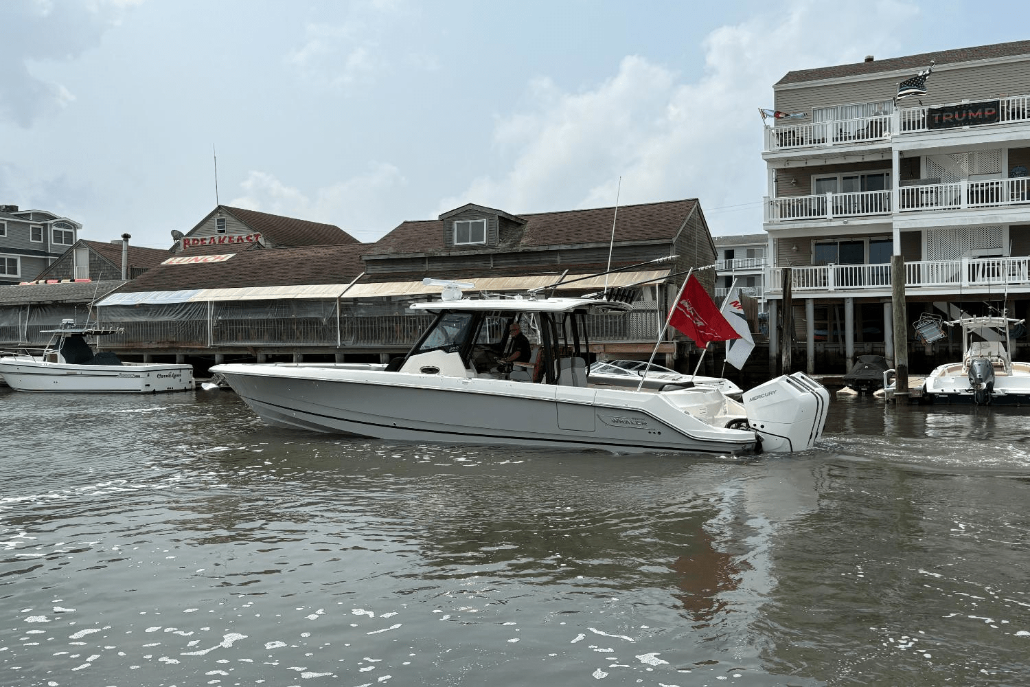 2025 Boston Whaler 360 Outrage Image Thumbnail #7