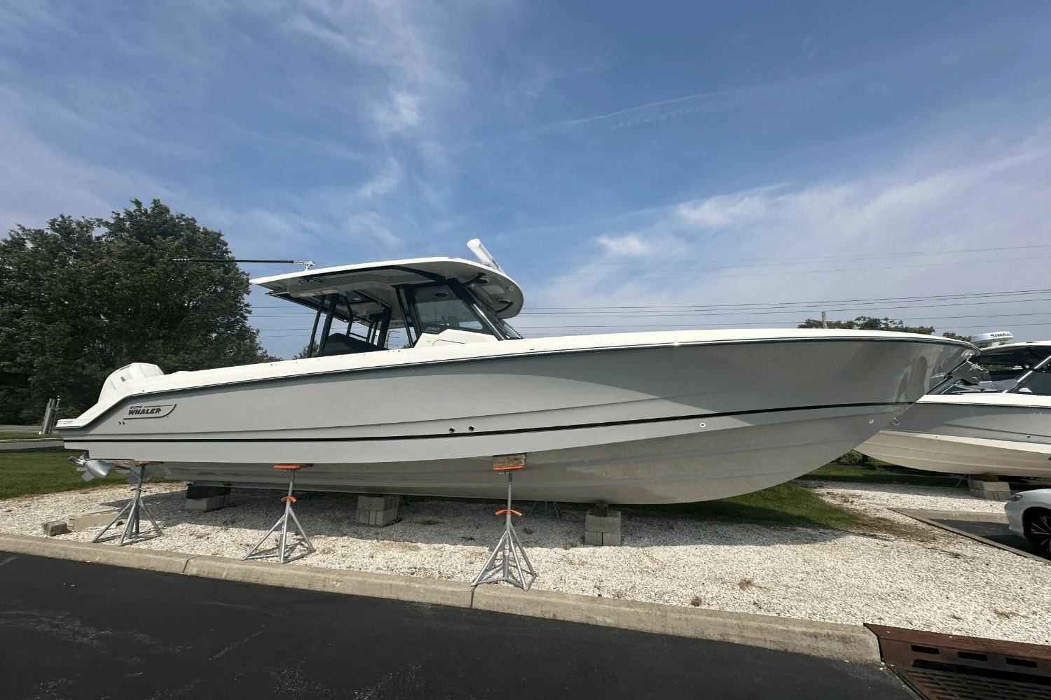 2025 Boston Whaler 360 Outrage Image Thumbnail #12