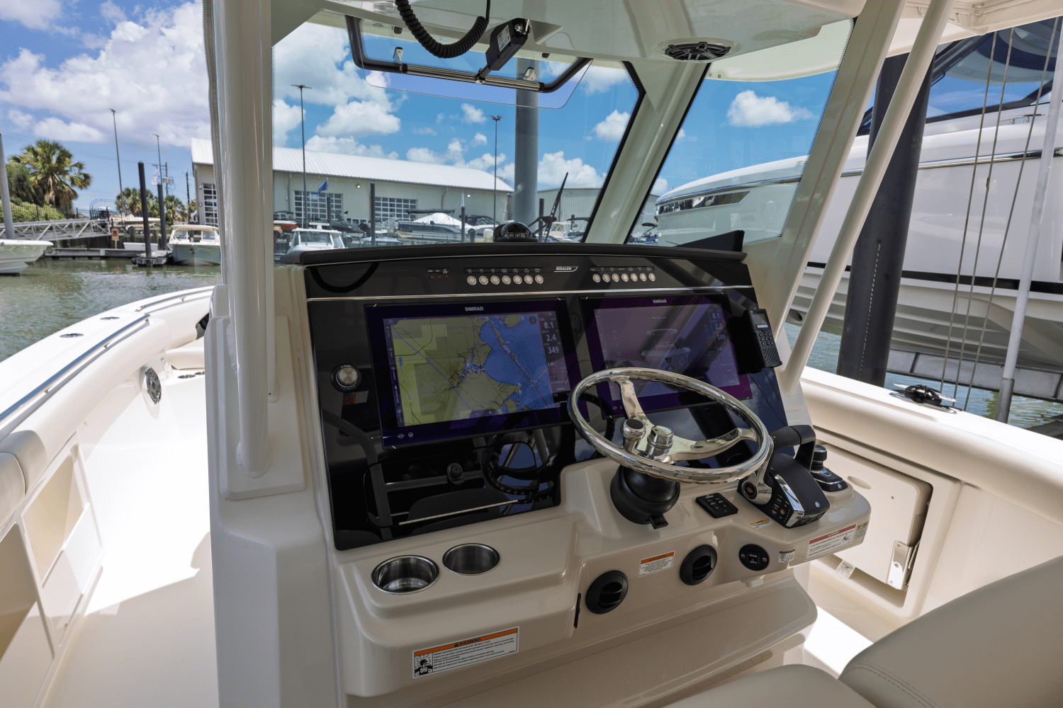 2025 Boston Whaler 360 Outrage Image Thumbnail #14
