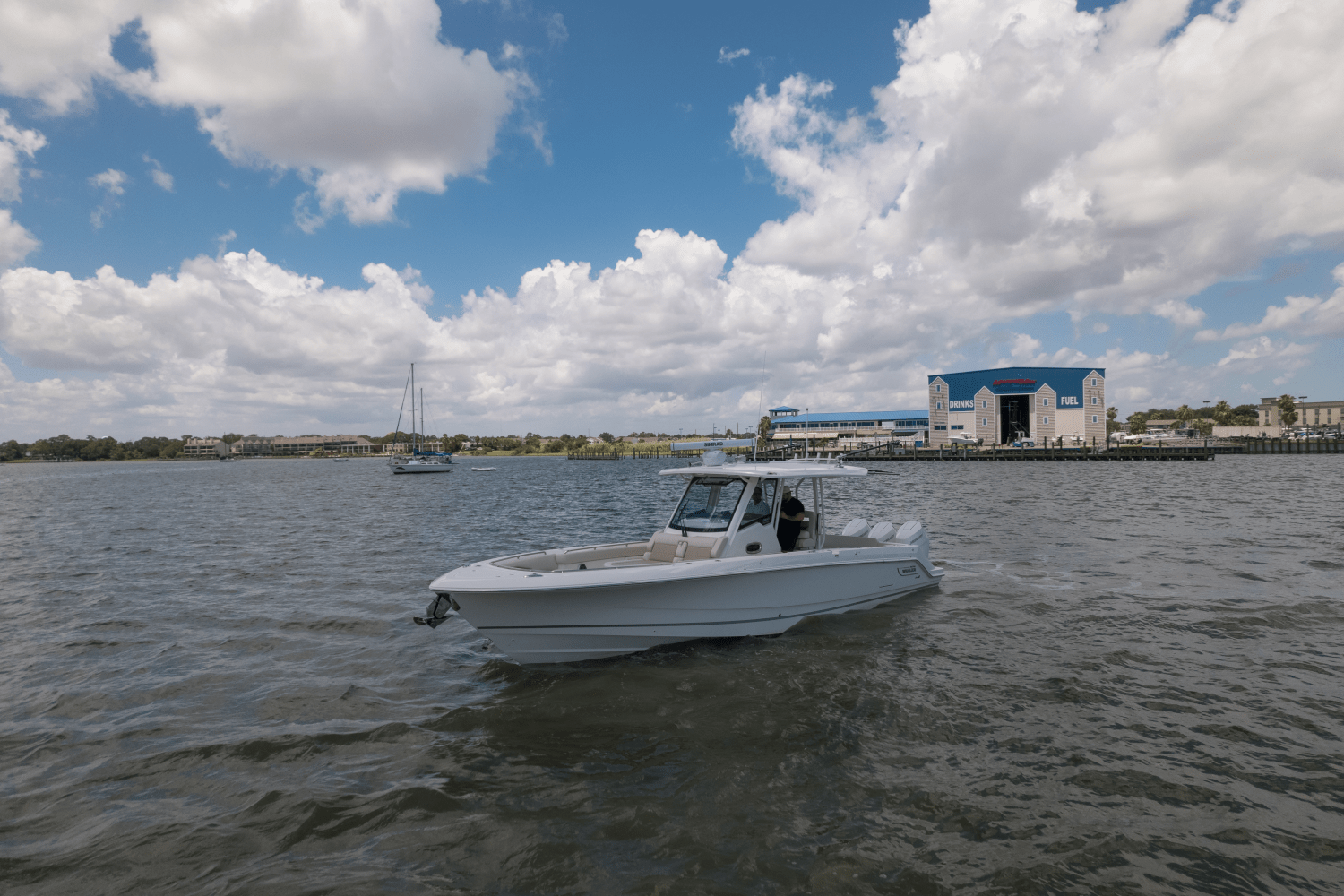 2025 Boston Whaler 360 Outrage Image Thumbnail #5
