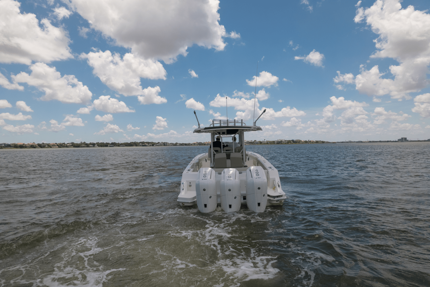 2025 Boston Whaler 360 Outrage Image Thumbnail #2