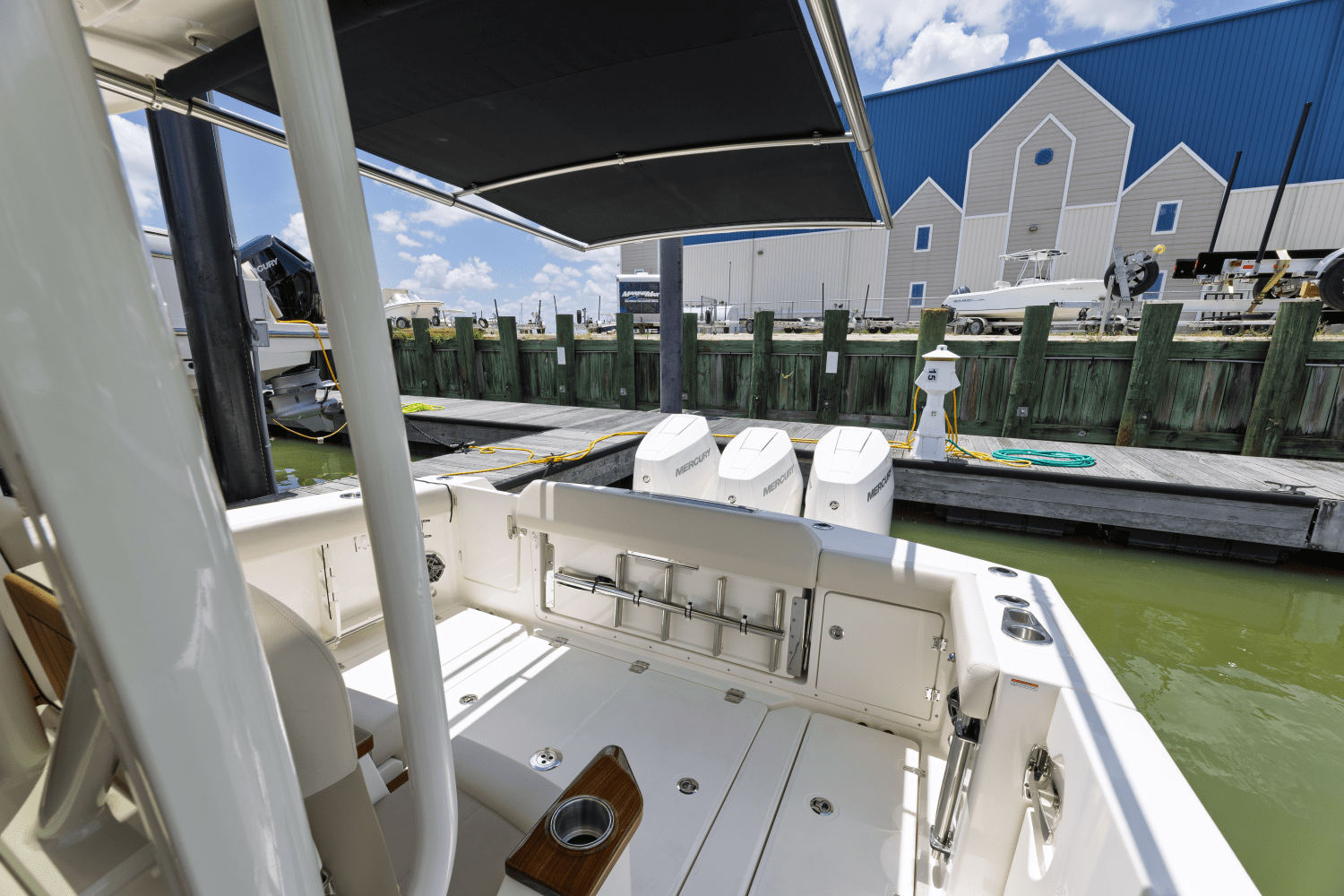 2025 Boston Whaler 360 Outrage Image Thumbnail #12