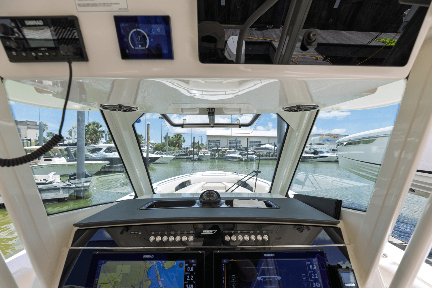 2025 Boston Whaler 360 Outrage Image Thumbnail #17