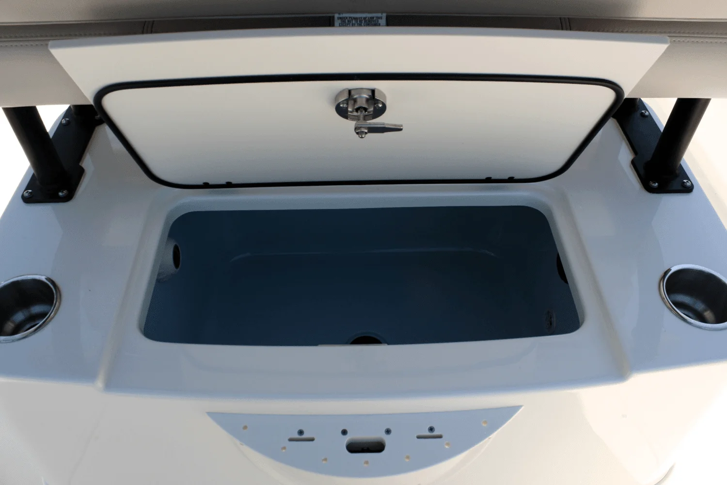 2025 Boston Whaler 220 Dauntless Image Thumbnail #13