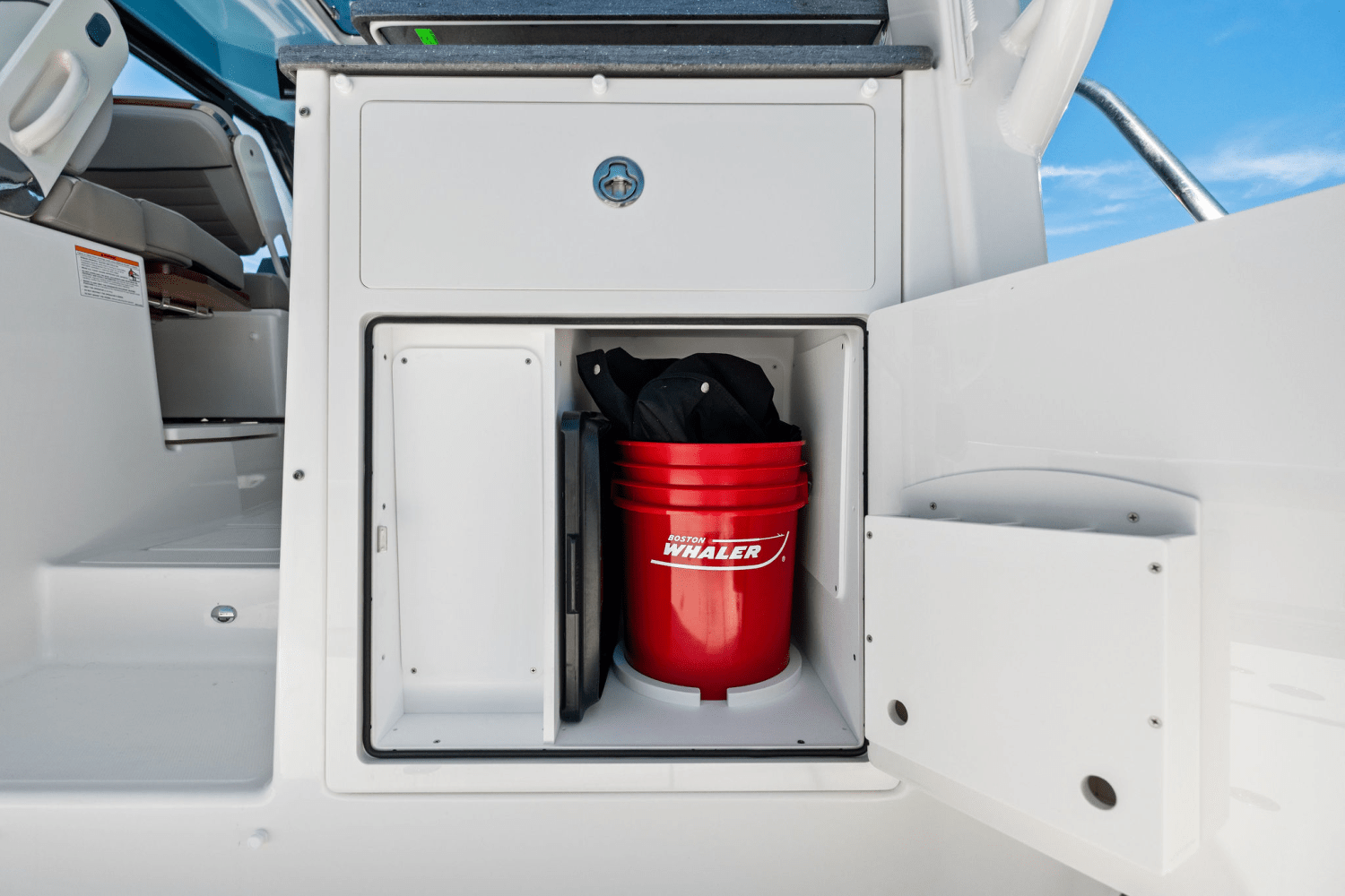 2025 Boston Whaler 365 Conquest Image Thumbnail #81