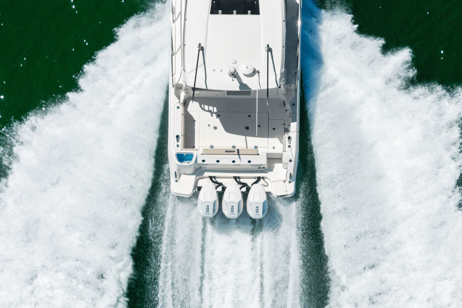 2025 Boston Whaler 365 Conquest Image Thumbnail #11