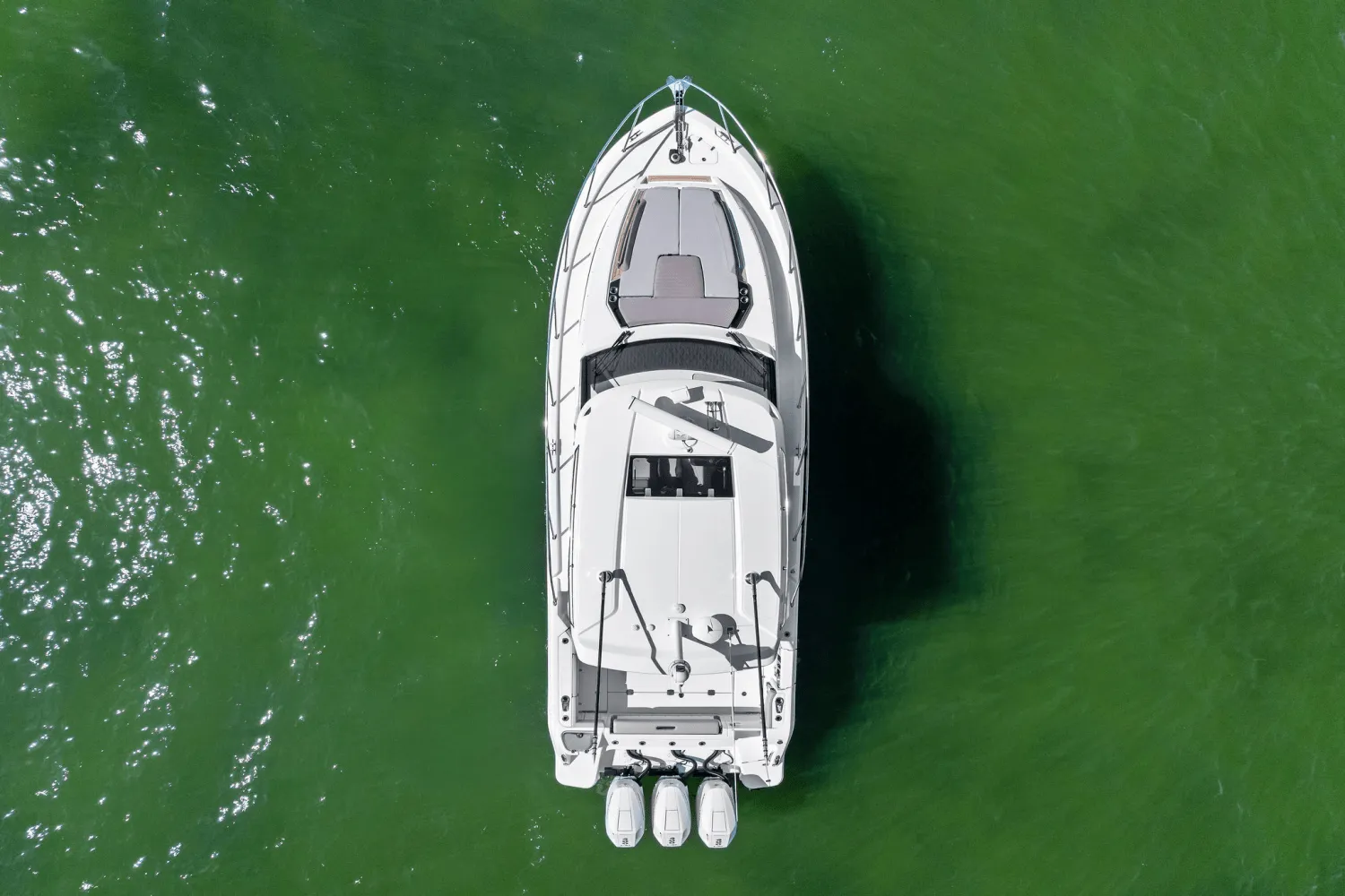 2025 Boston Whaler 365 Conquest Image Thumbnail #17