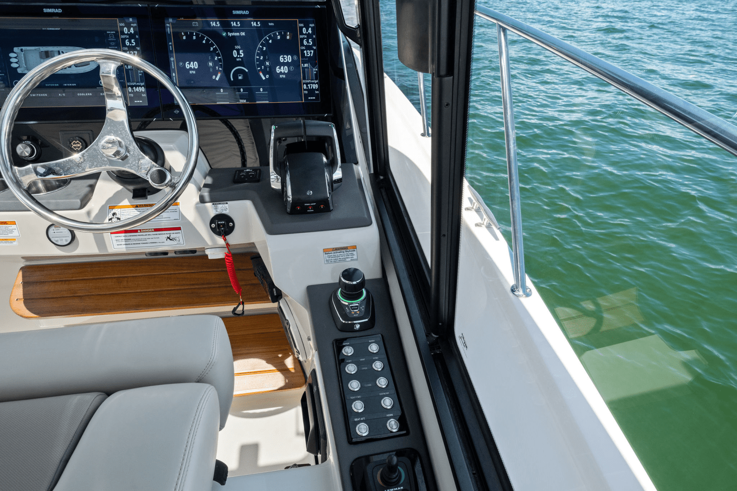 2025 Boston Whaler 365 Conquest Image Thumbnail #94