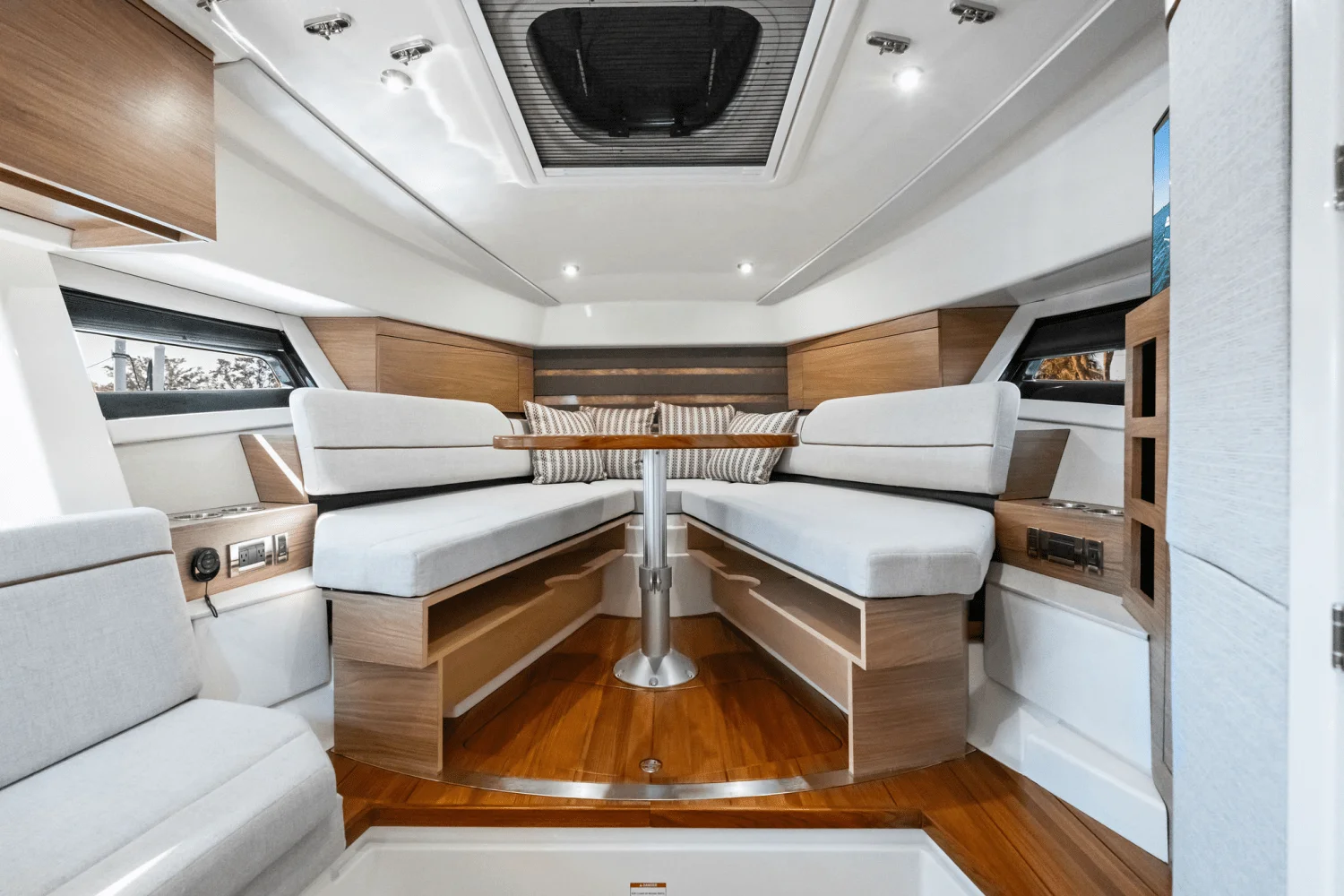 2025 Boston Whaler 365 Conquest Image Thumbnail #89