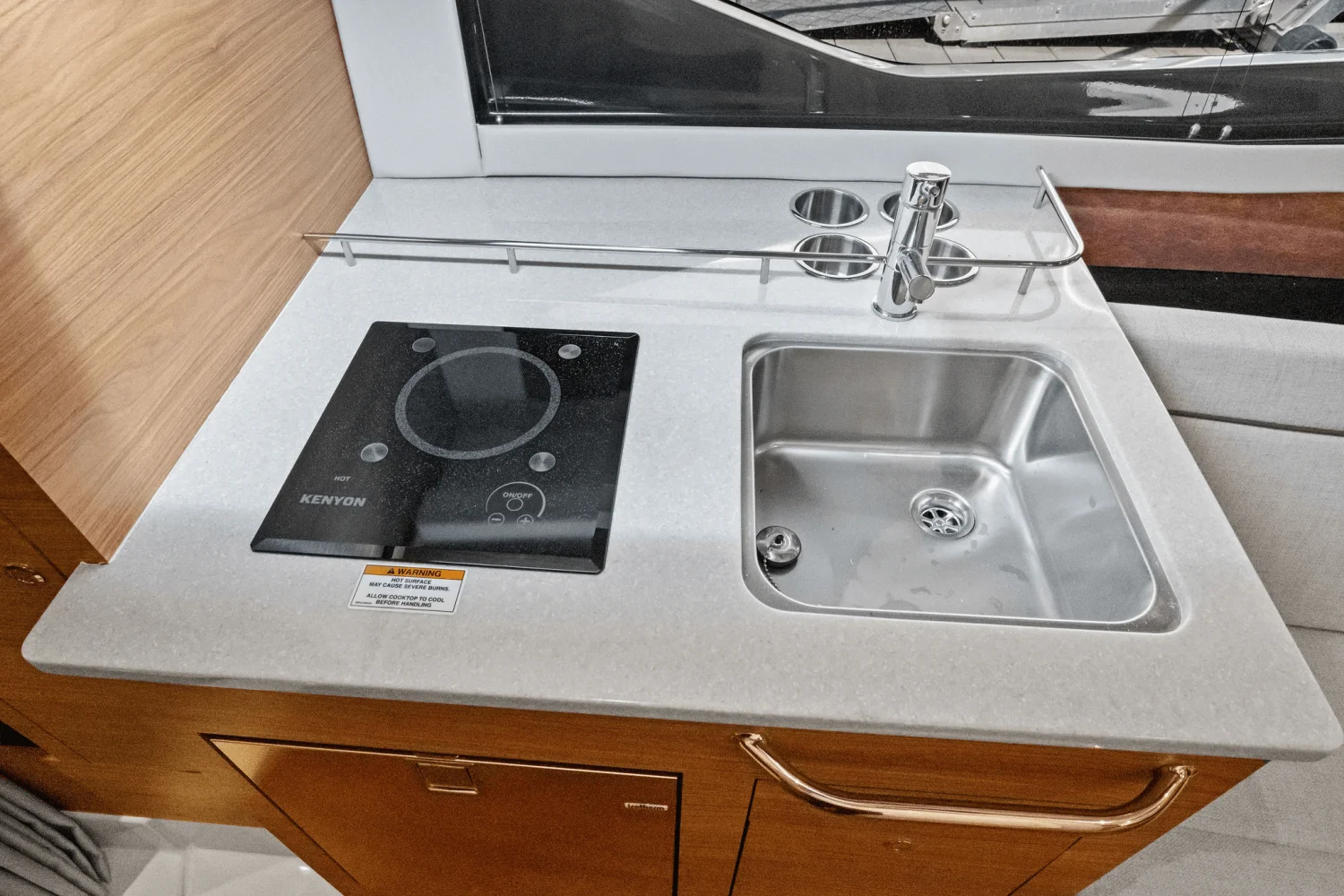 2025 Boston Whaler 365 Conquest Image Thumbnail #39