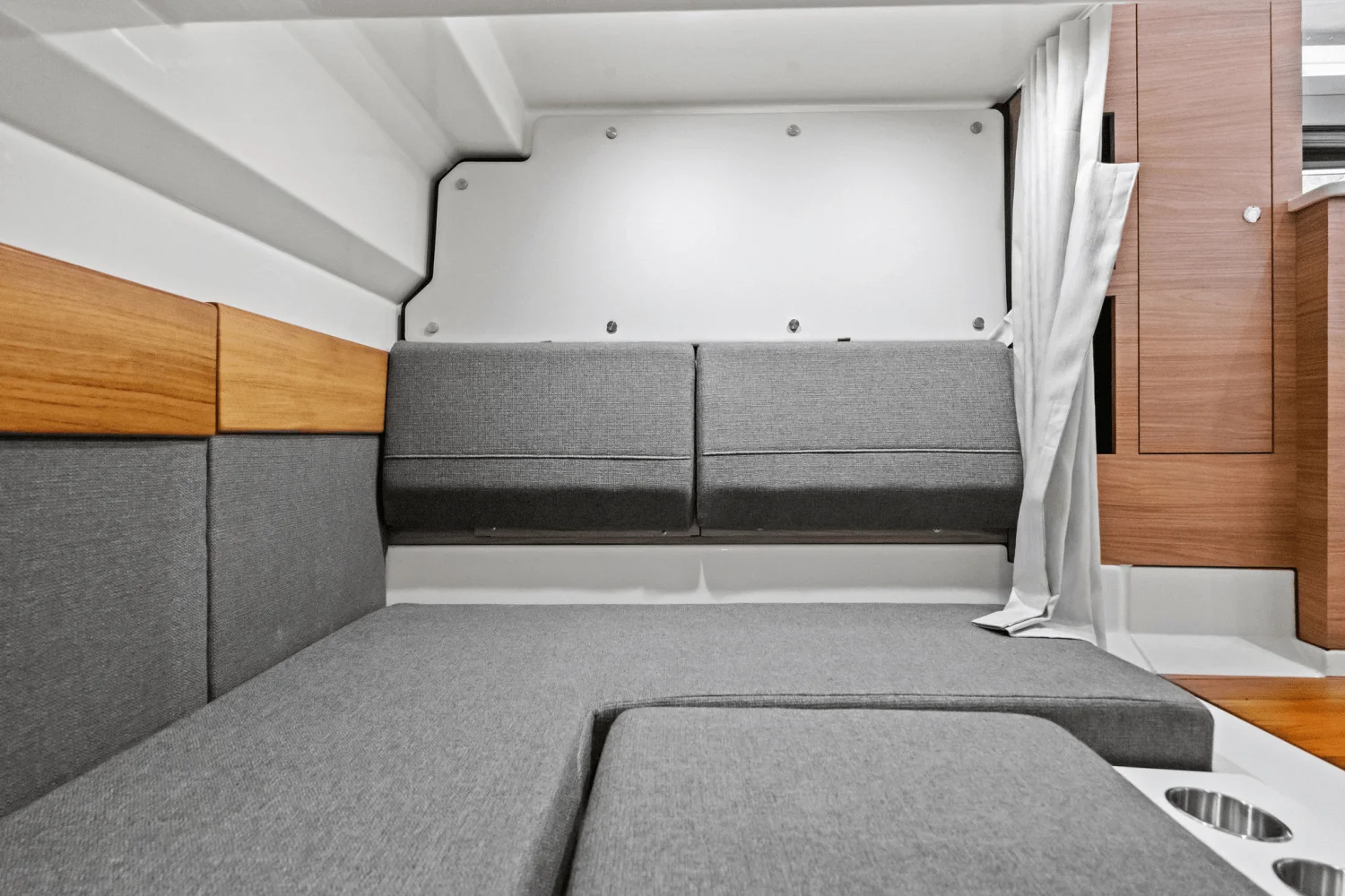 2025 Boston Whaler 365 Conquest Image Thumbnail #32