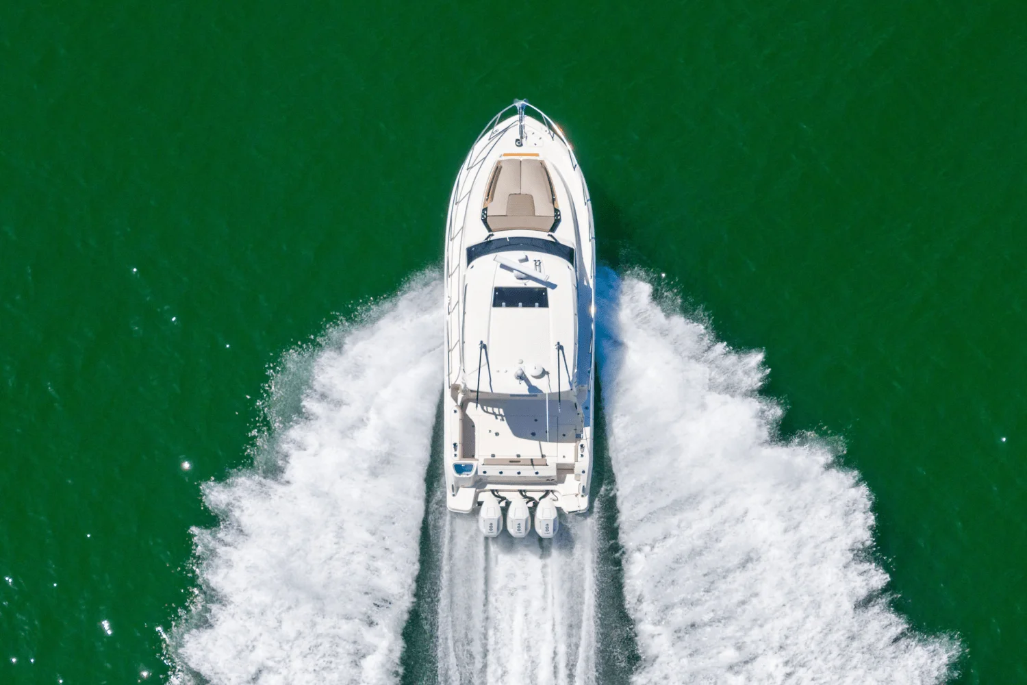 2025 Boston Whaler 365 Conquest Image Thumbnail #25