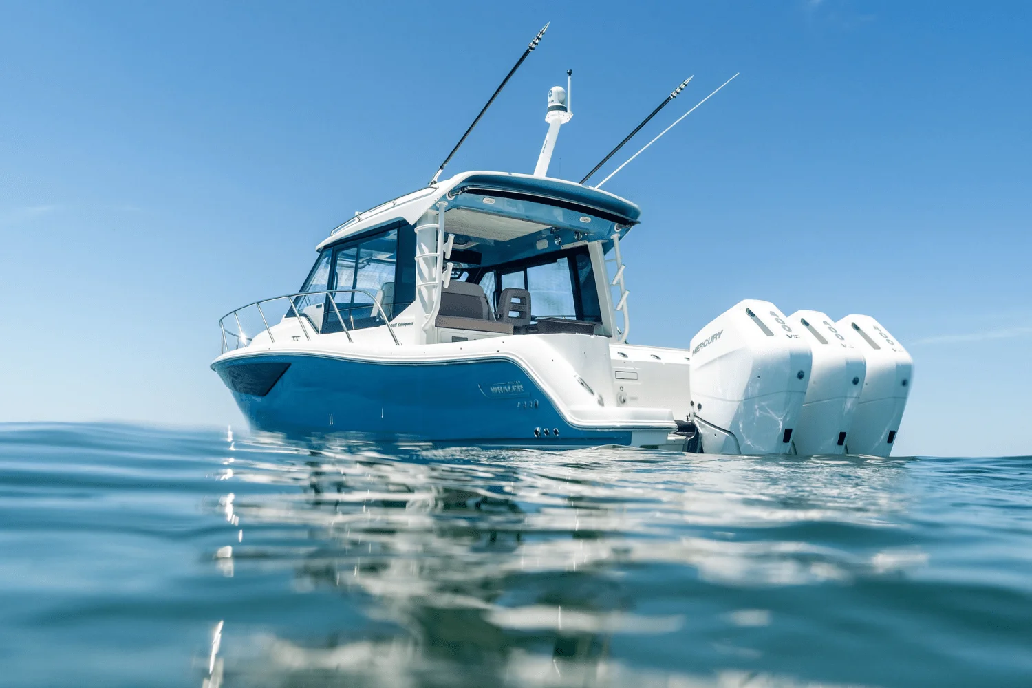 2025 Boston Whaler 365 Conquest Image Thumbnail #3