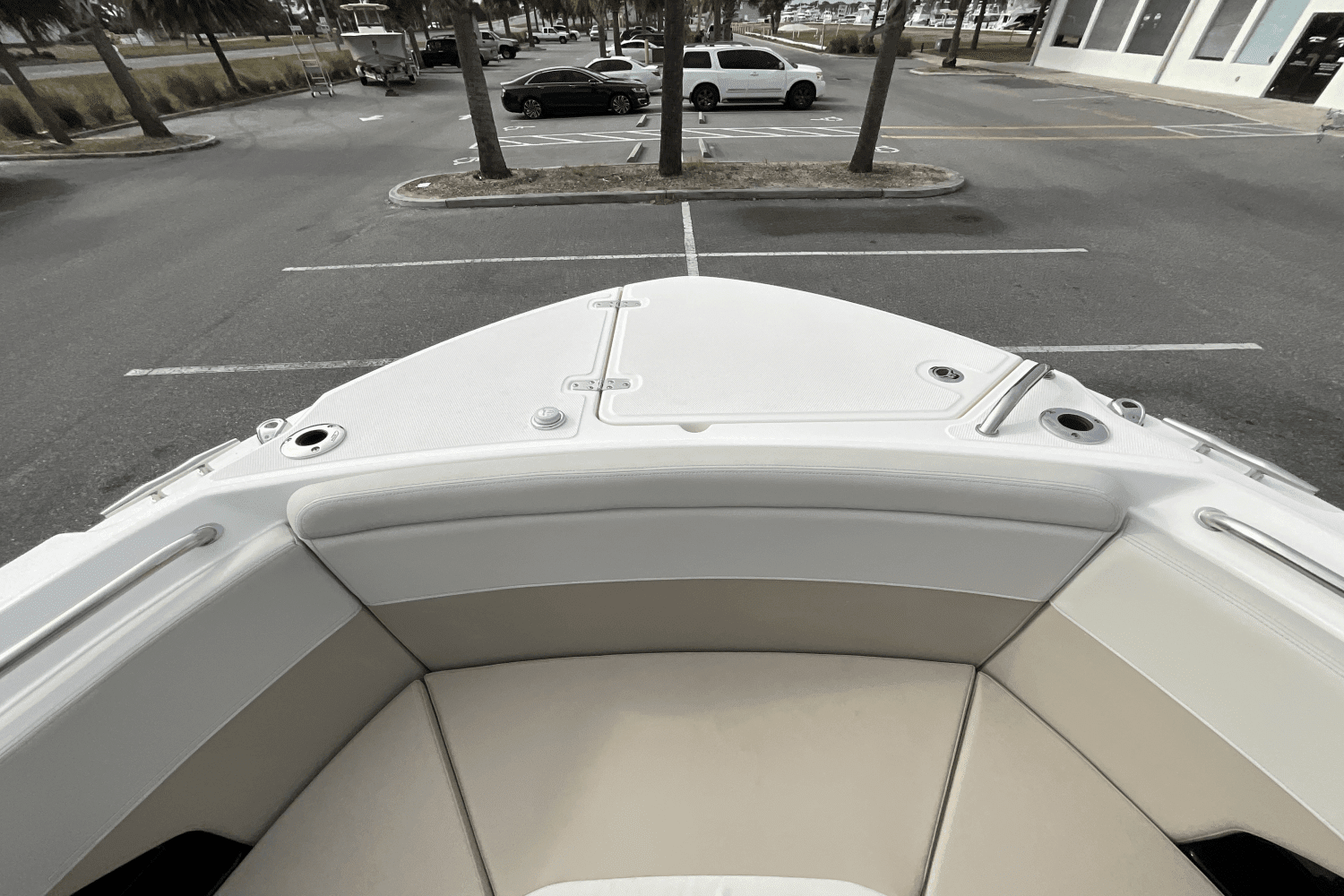 2025 Boston Whaler 240 Vantage Image Thumbnail #19