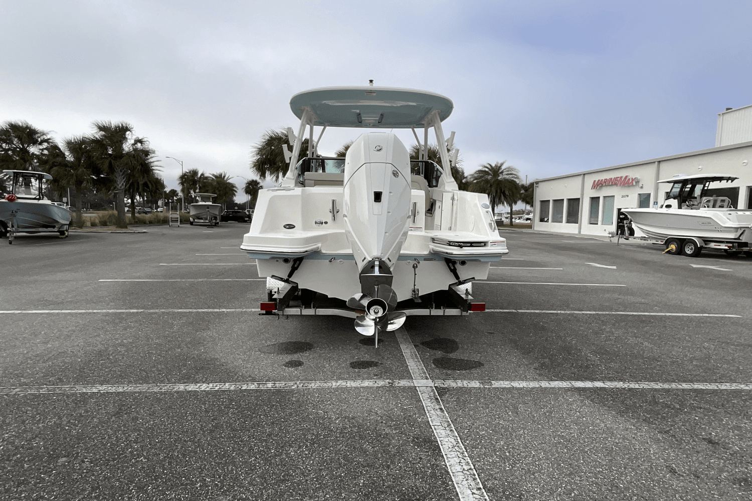 2025 Boston Whaler 240 Vantage Image Thumbnail #2