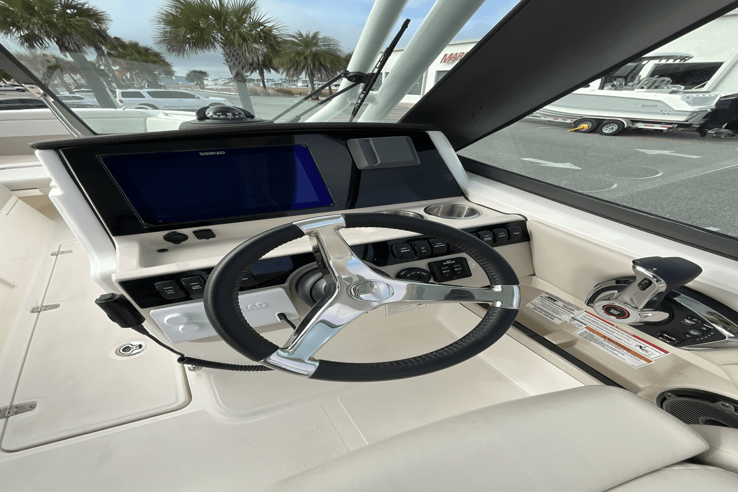 2025 Boston Whaler 240 Vantage Image Thumbnail #20