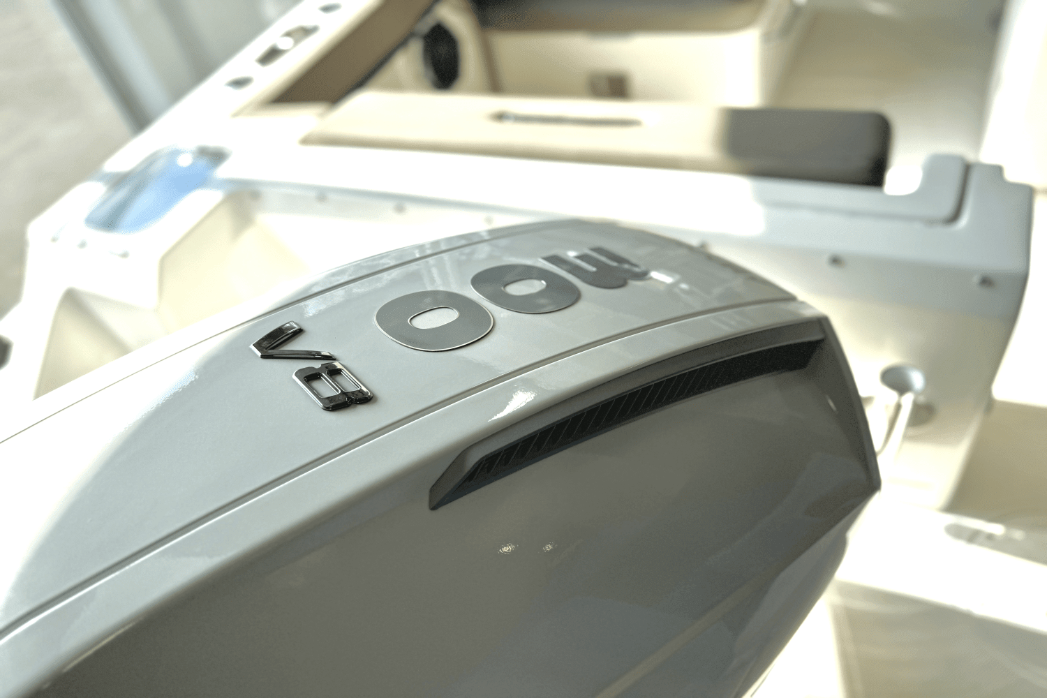 2025 Boston Whaler 240 Vantage Image Thumbnail #6