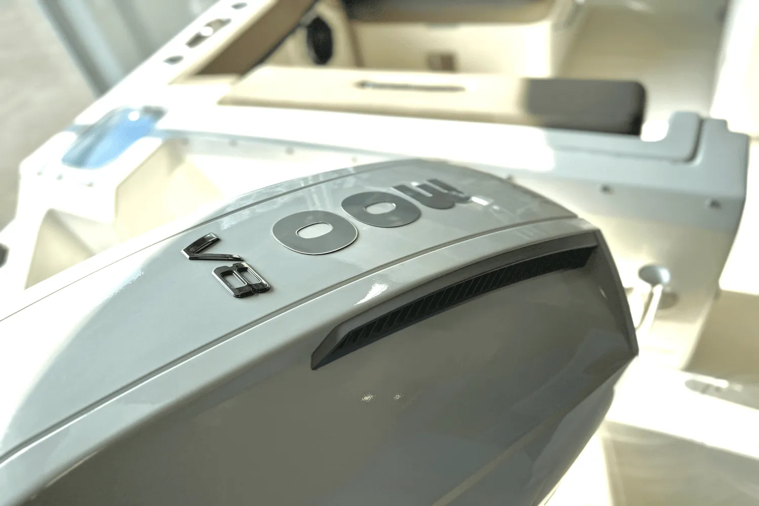 2025 Boston Whaler 240 Vantage Image Thumbnail #6