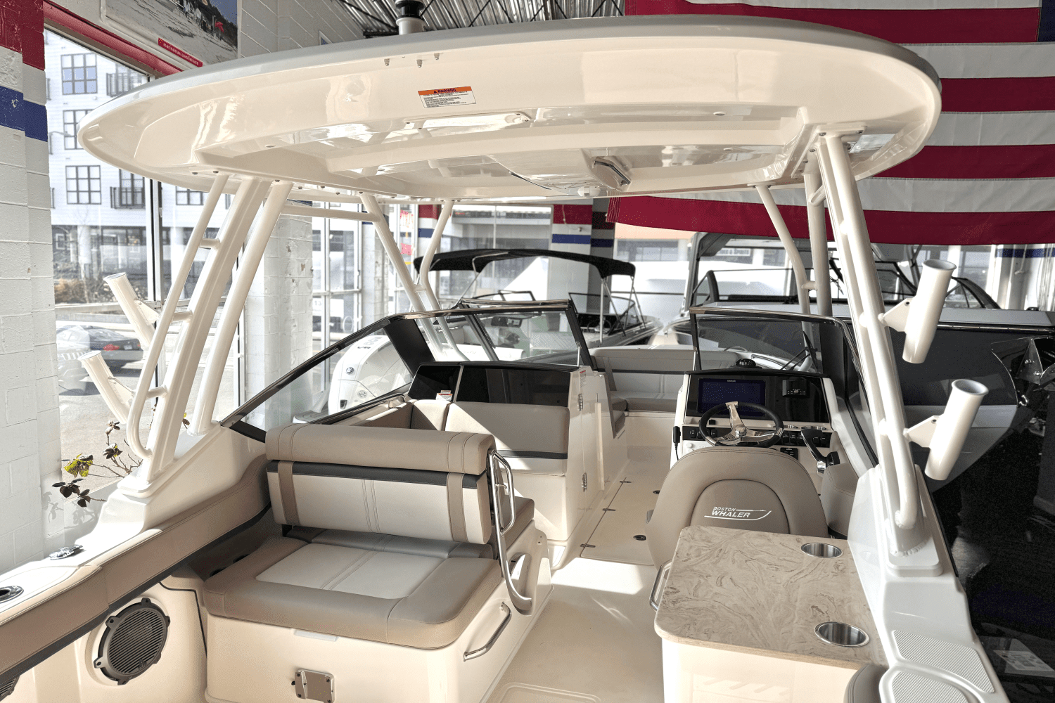2025 Boston Whaler 240 Vantage Image Thumbnail #19