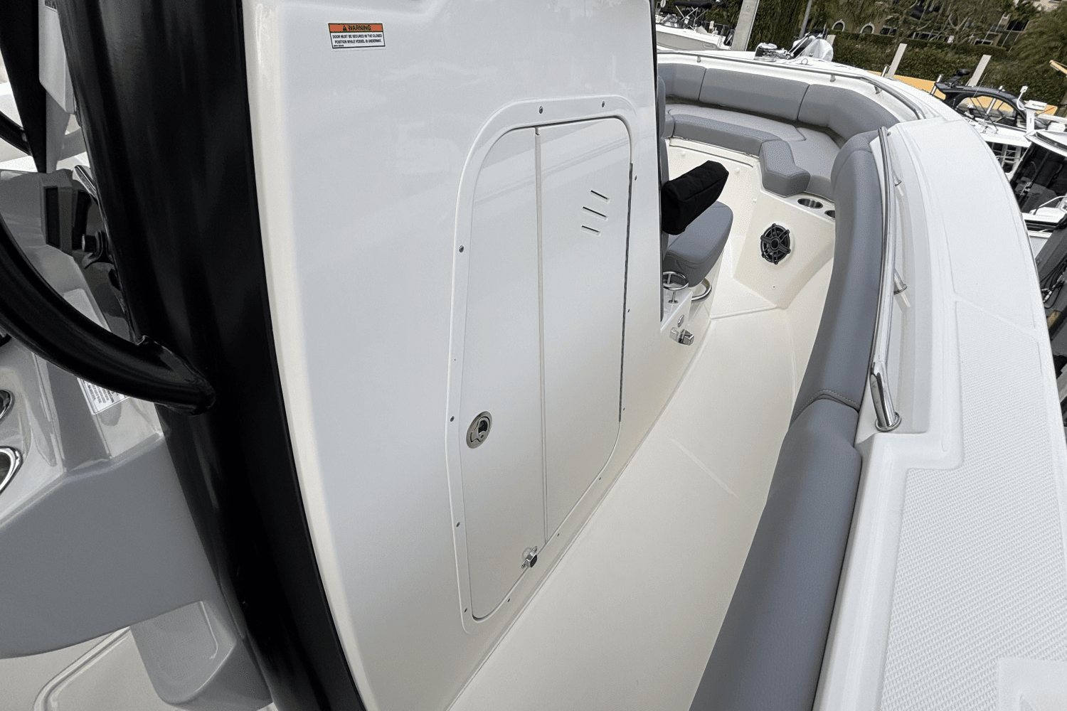 2025 Boston Whaler 250 Outrage Image Thumbnail #21