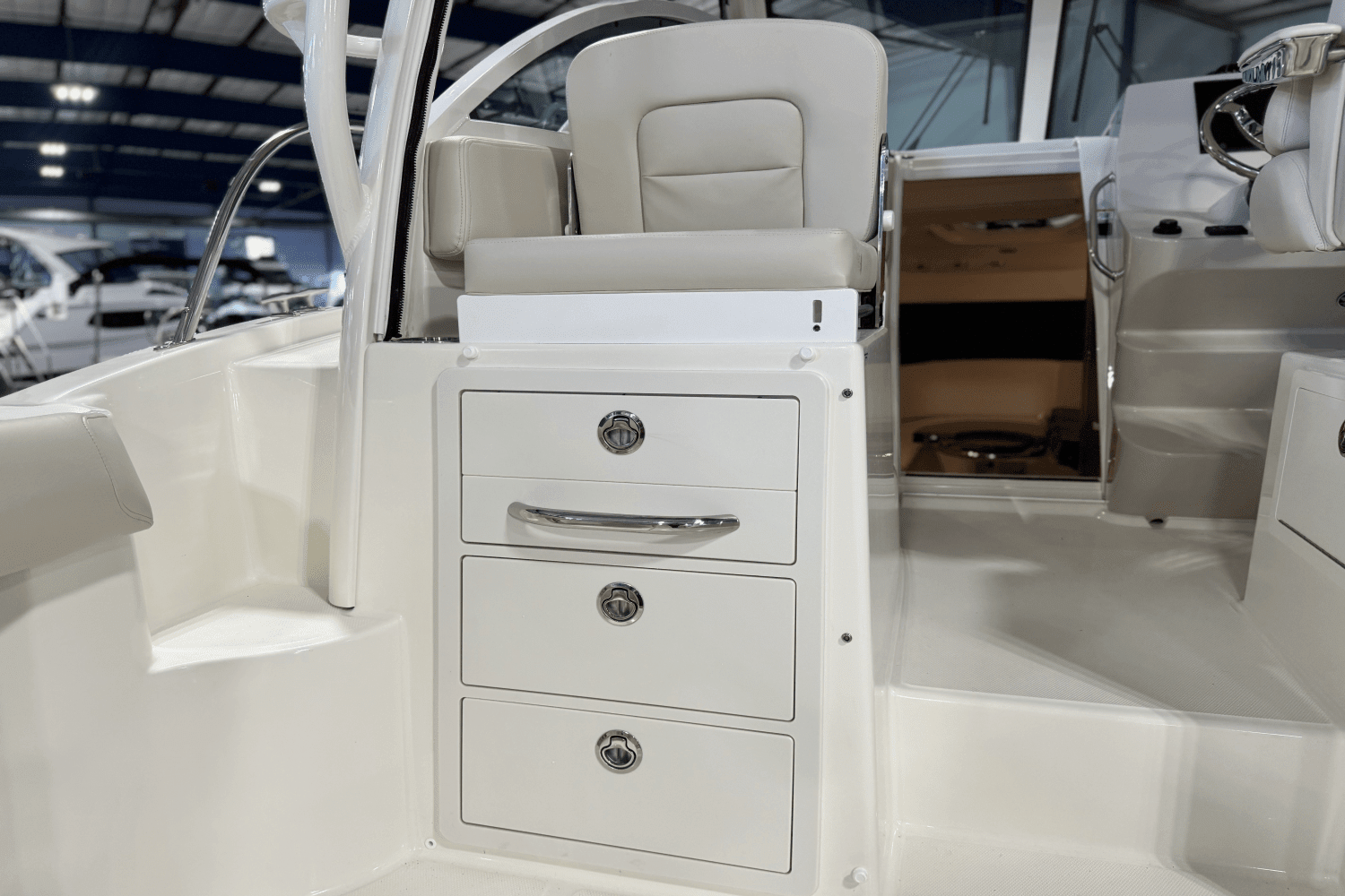 2025 Boston Whaler 285 Conquest Image Thumbnail #7