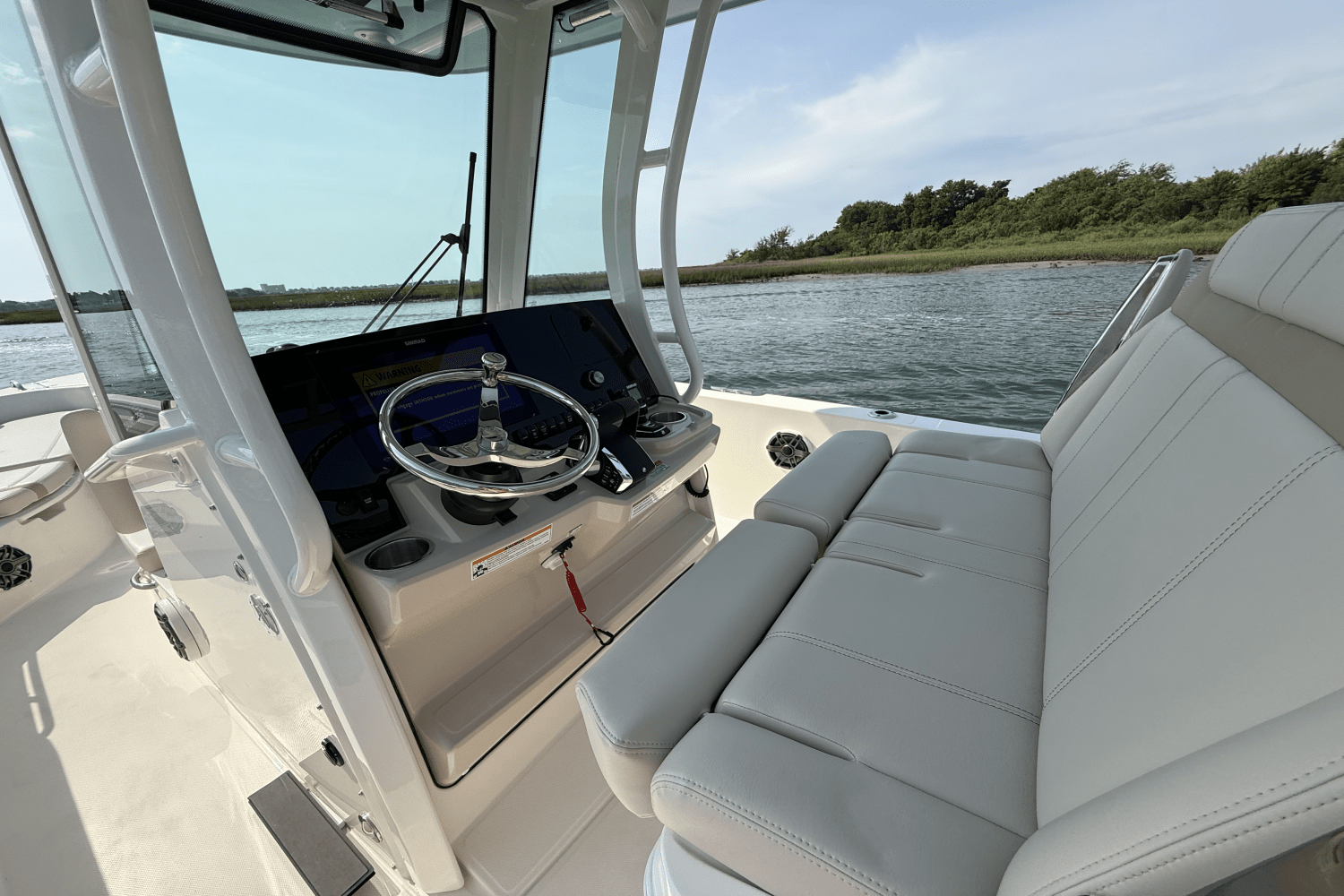 2025 Boston Whaler 280 Dauntless Image Thumbnail #14