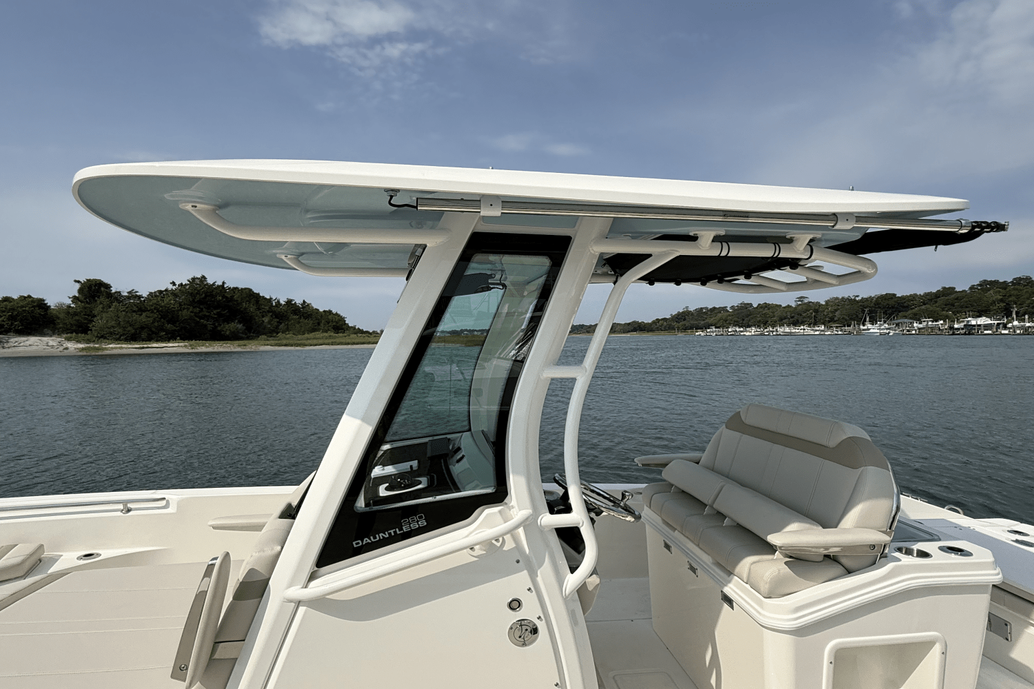 2025 Boston Whaler 280 Dauntless Image Thumbnail #22