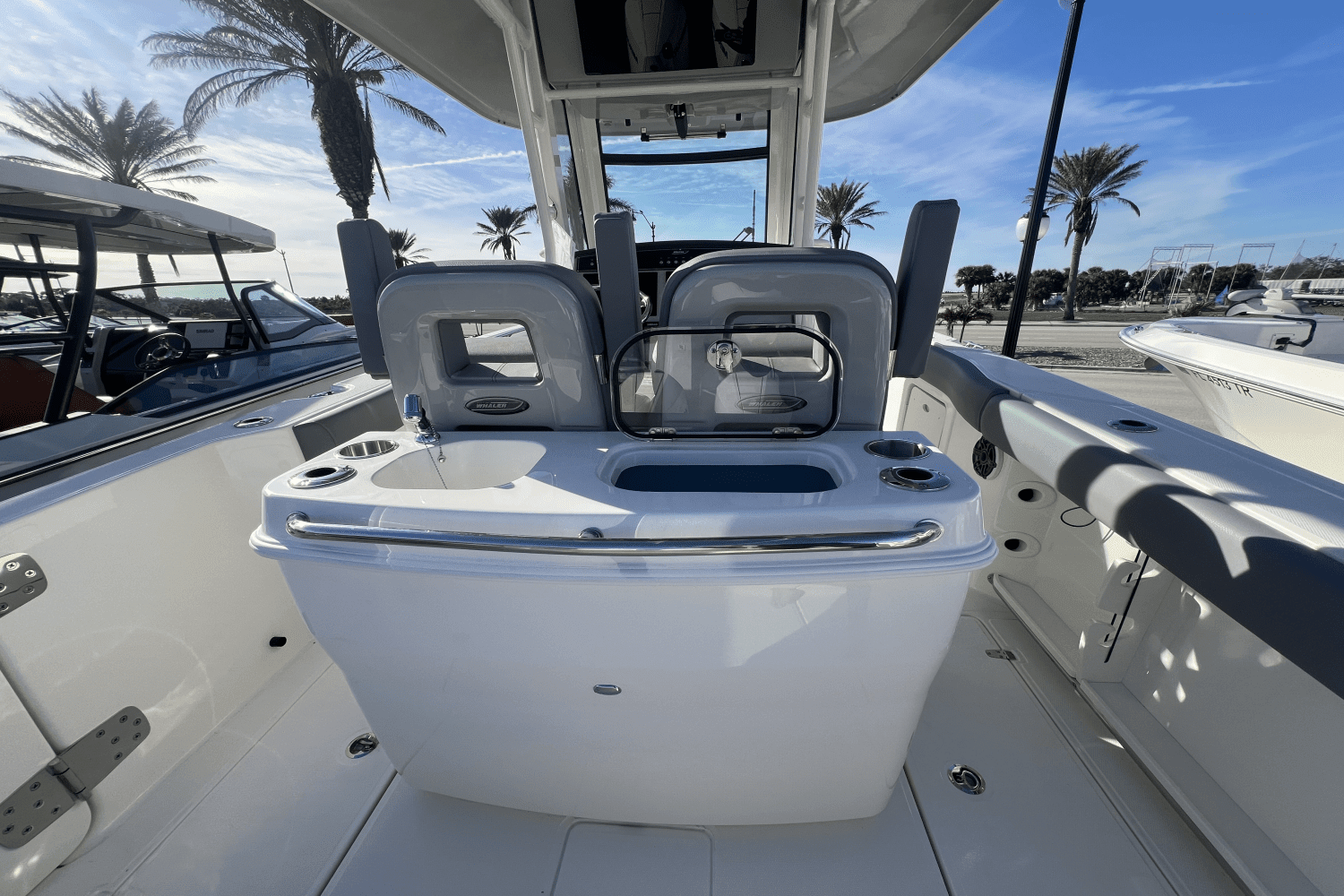 2025 Boston Whaler 280 Outrage Image Thumbnail #16