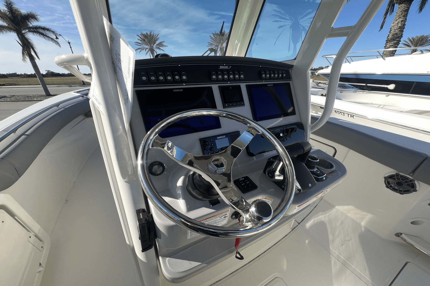 2025 Boston Whaler 280 Outrage Image Thumbnail #30