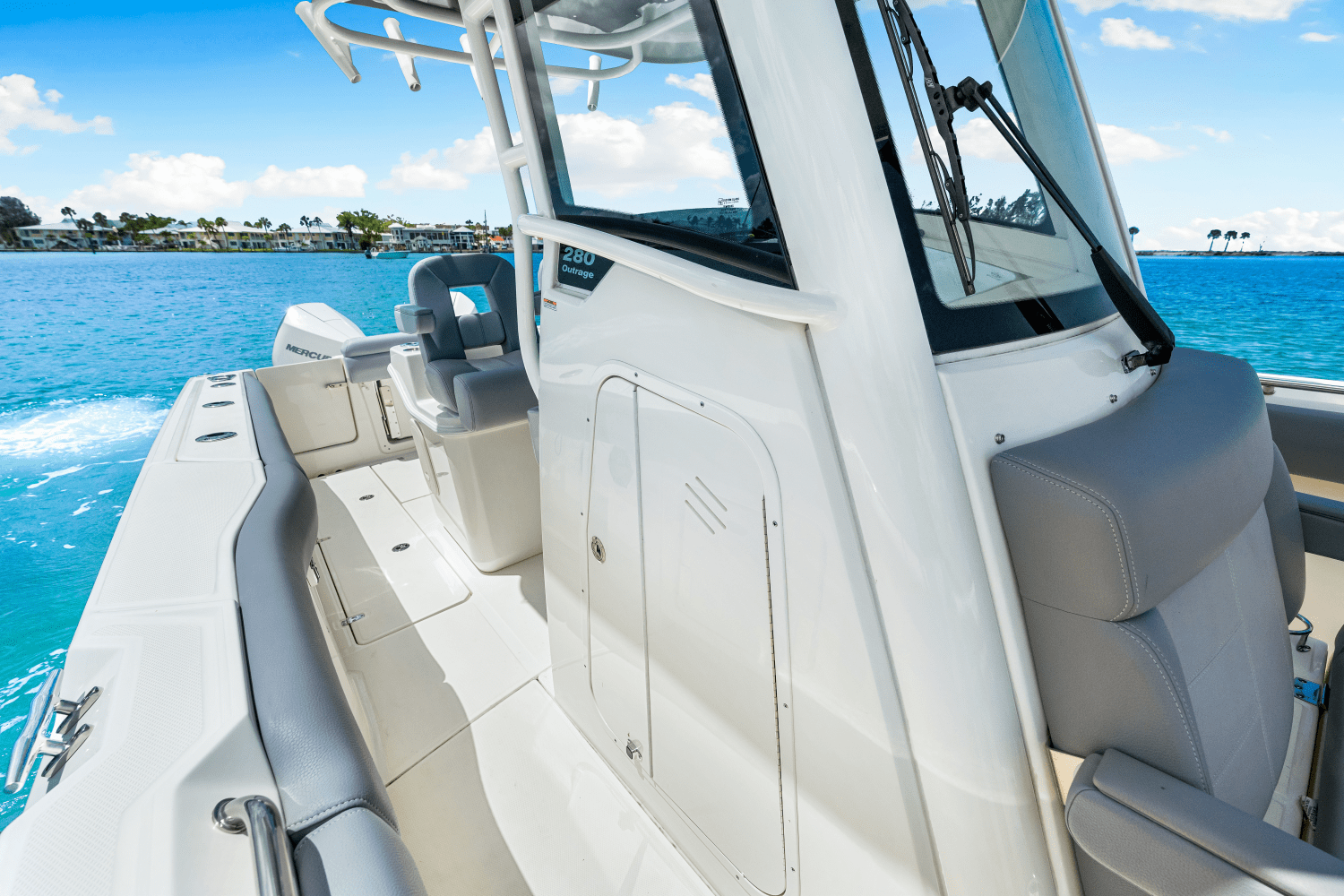 2025 Boston Whaler 280 Outrage Image Thumbnail #30