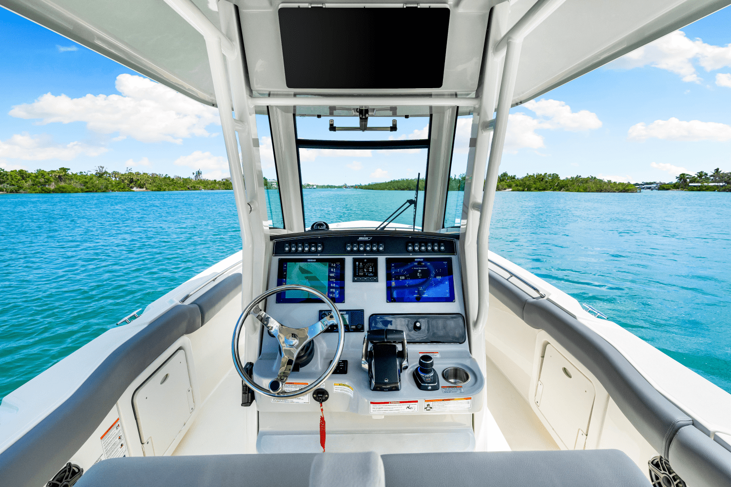 2025 Boston Whaler 280 Outrage Image Thumbnail #44
