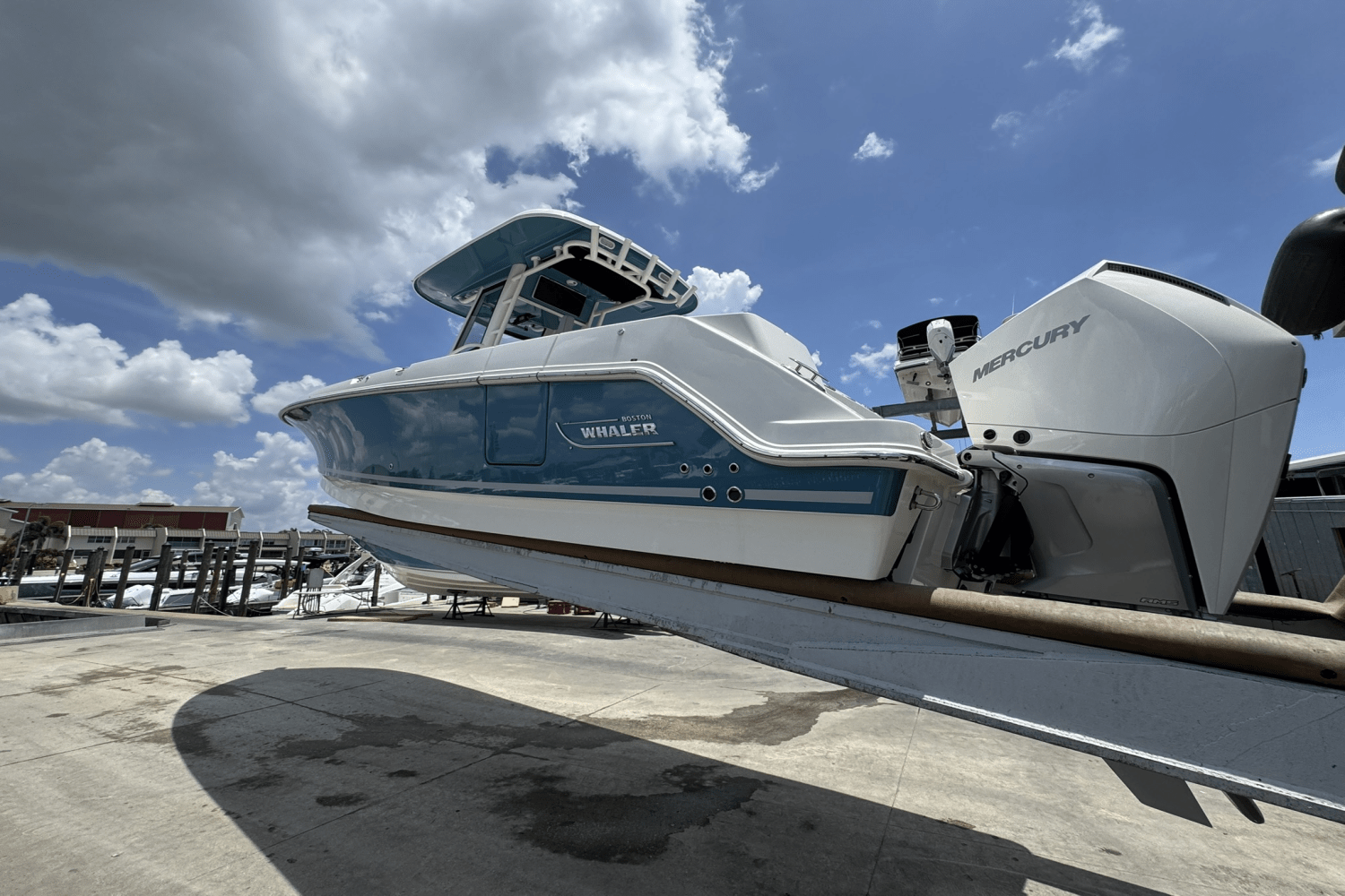 2025 Boston Whaler 280 Outrage Image Thumbnail #4
