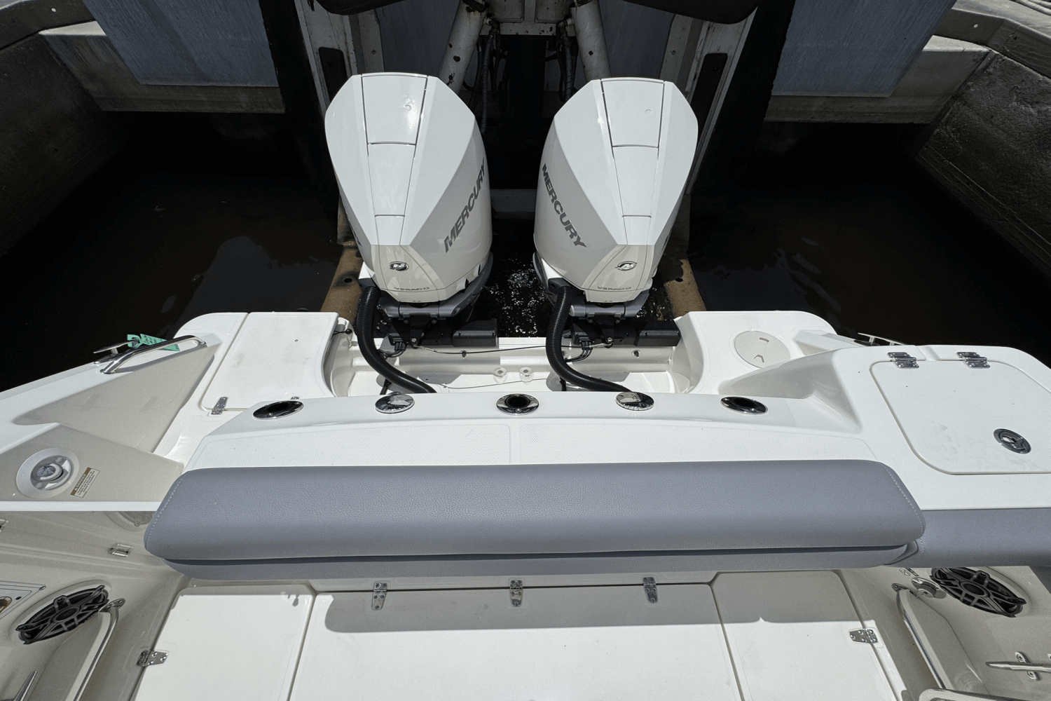 2025 Boston Whaler 280 Outrage Image Thumbnail #12